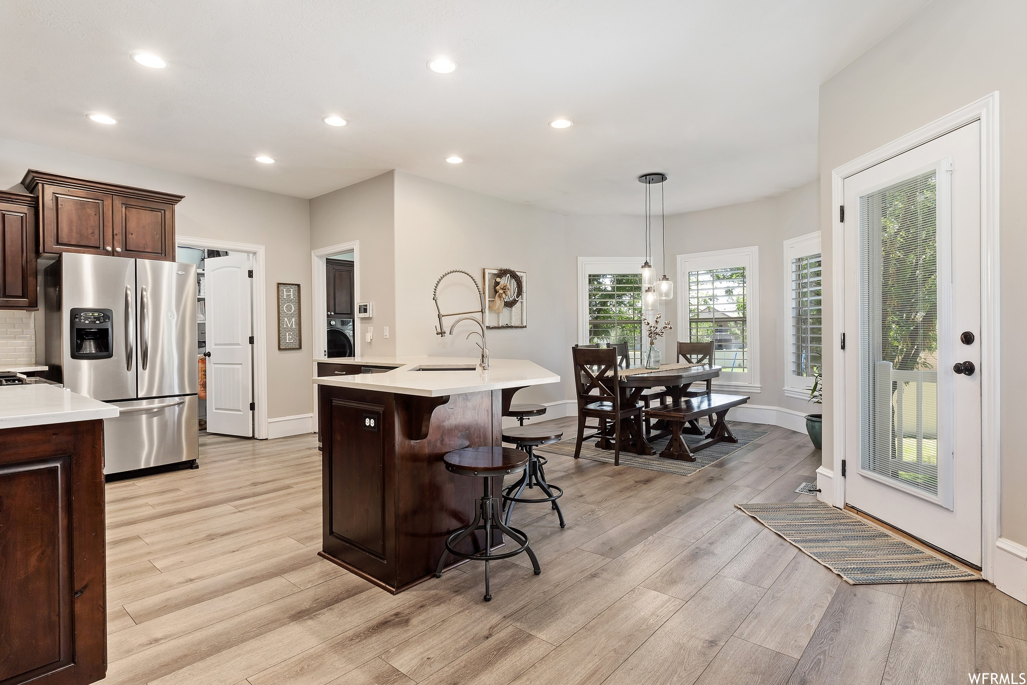 1032 S Suncrest Ln Kaysville UT 84037 867,999