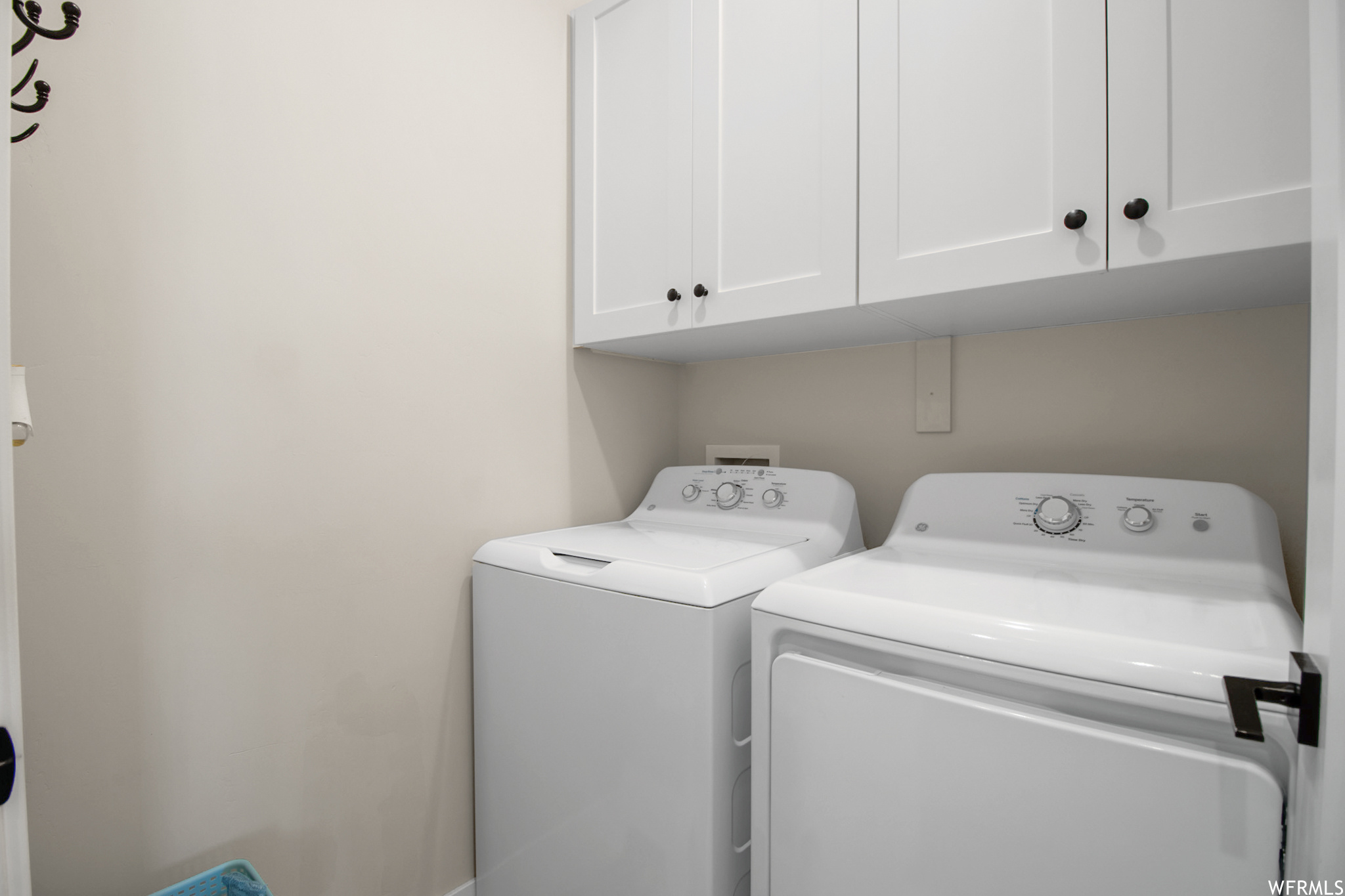 Washroom with washer and dryer