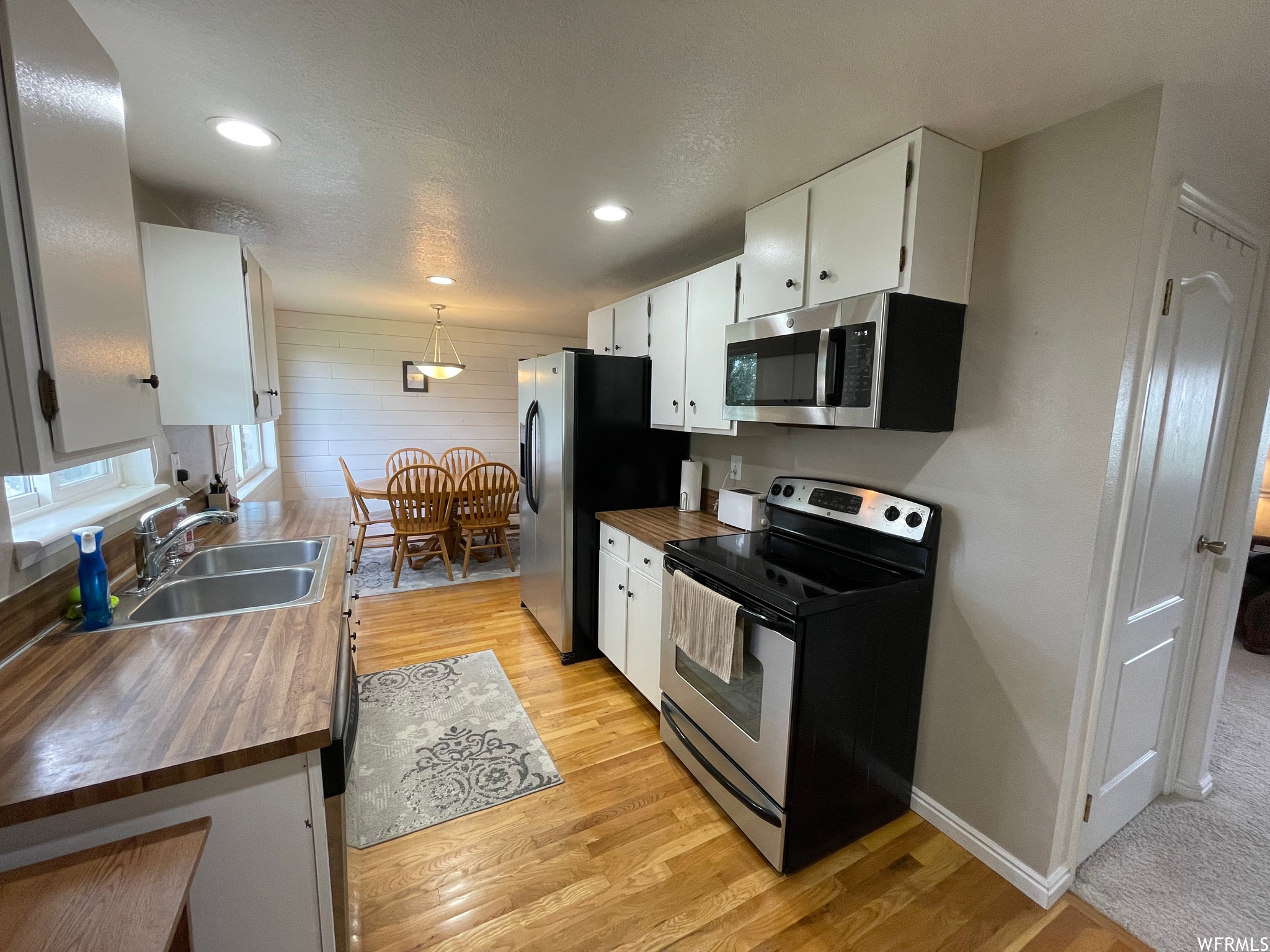 770 W Canyon Rd Ferron UT 84523 339,900