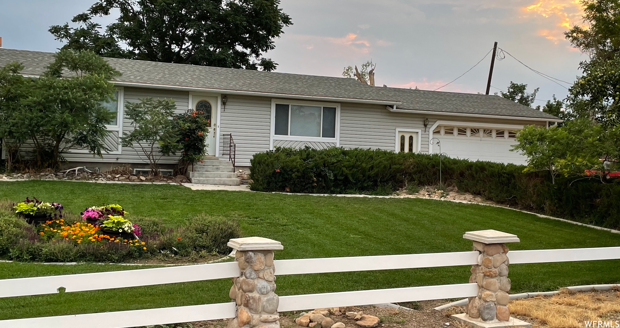 770 W Canyon Rd Ferron UT 84523 339,900