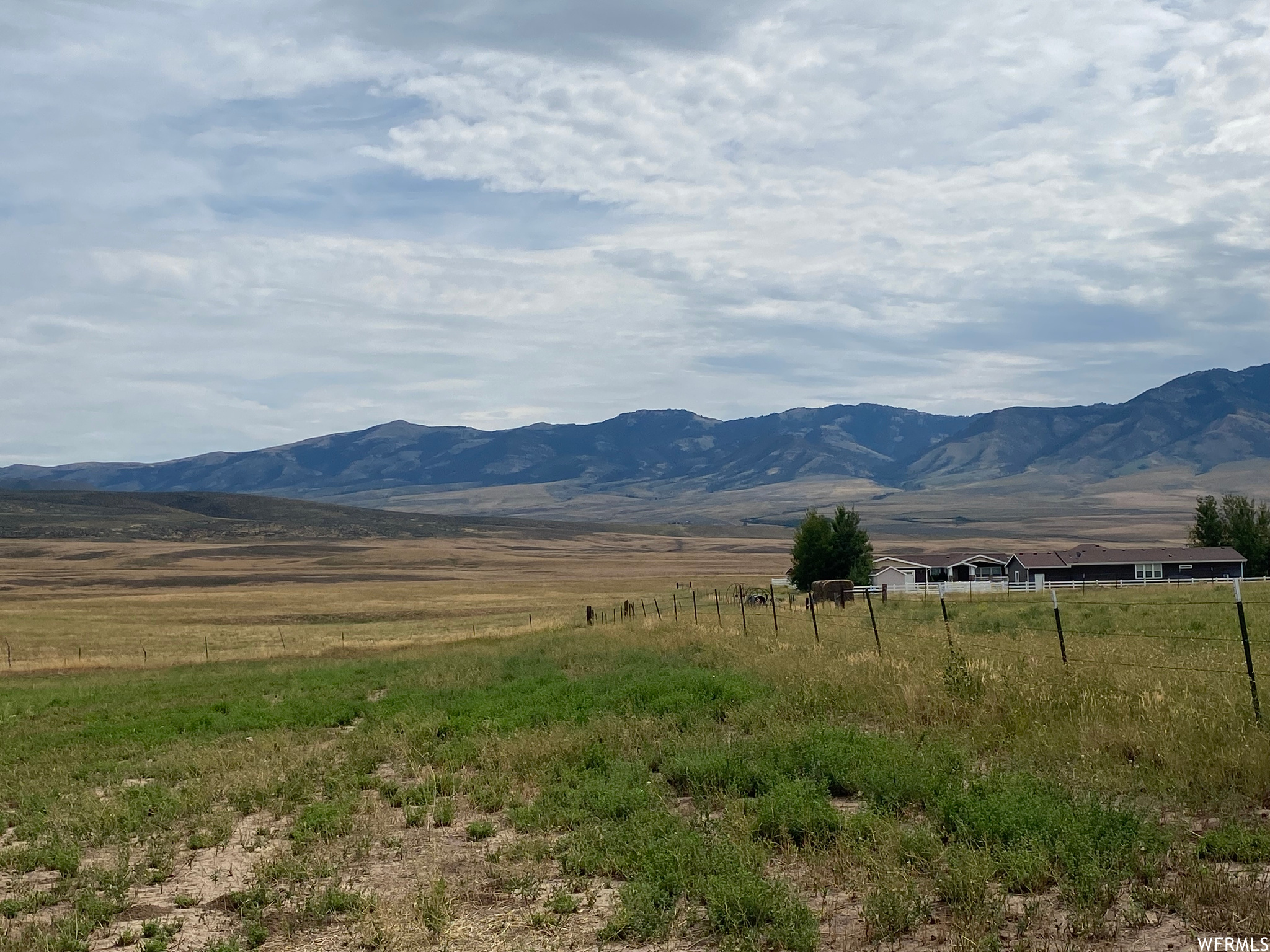 View of mountain feature