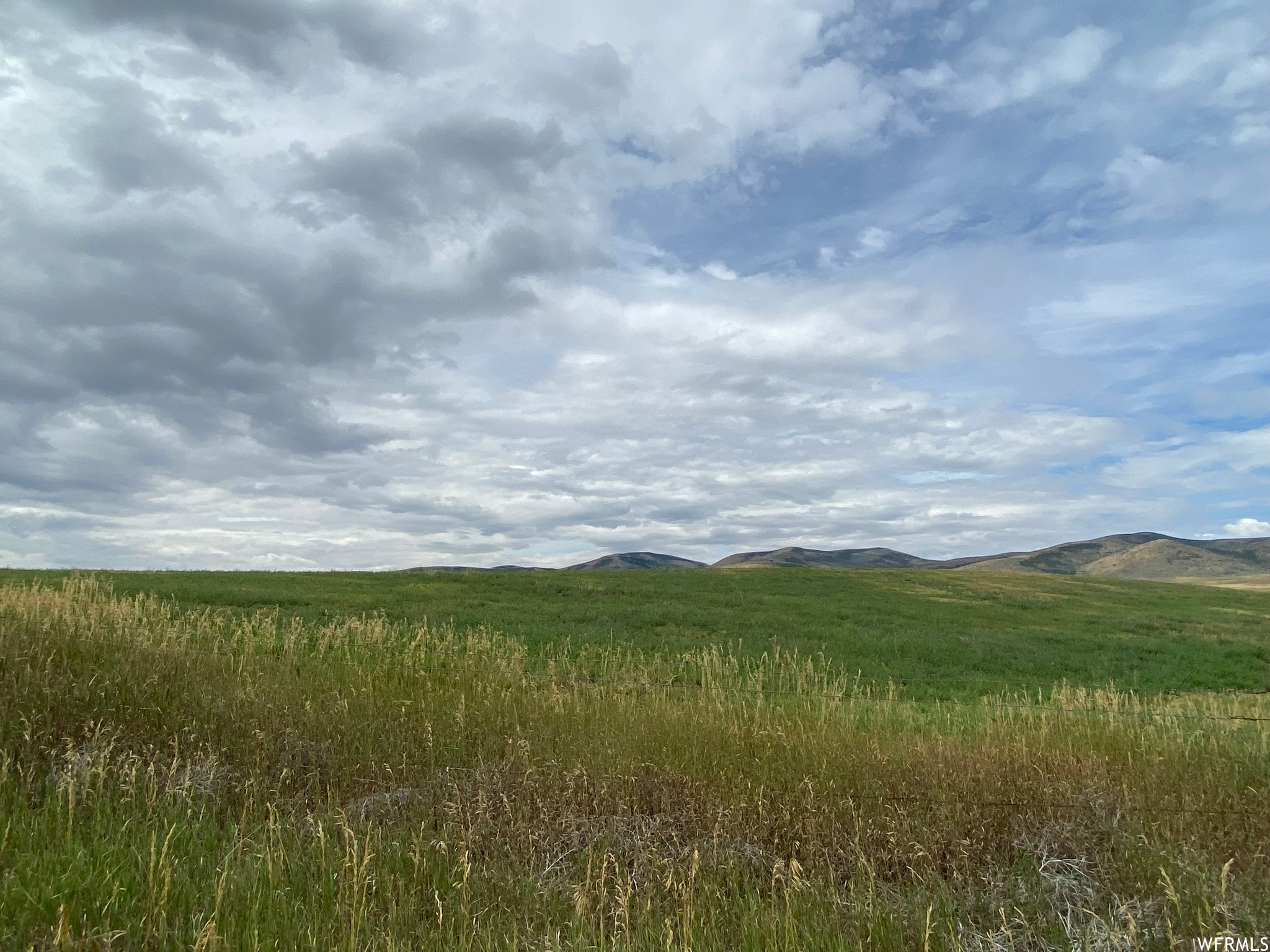 View of mountain feature