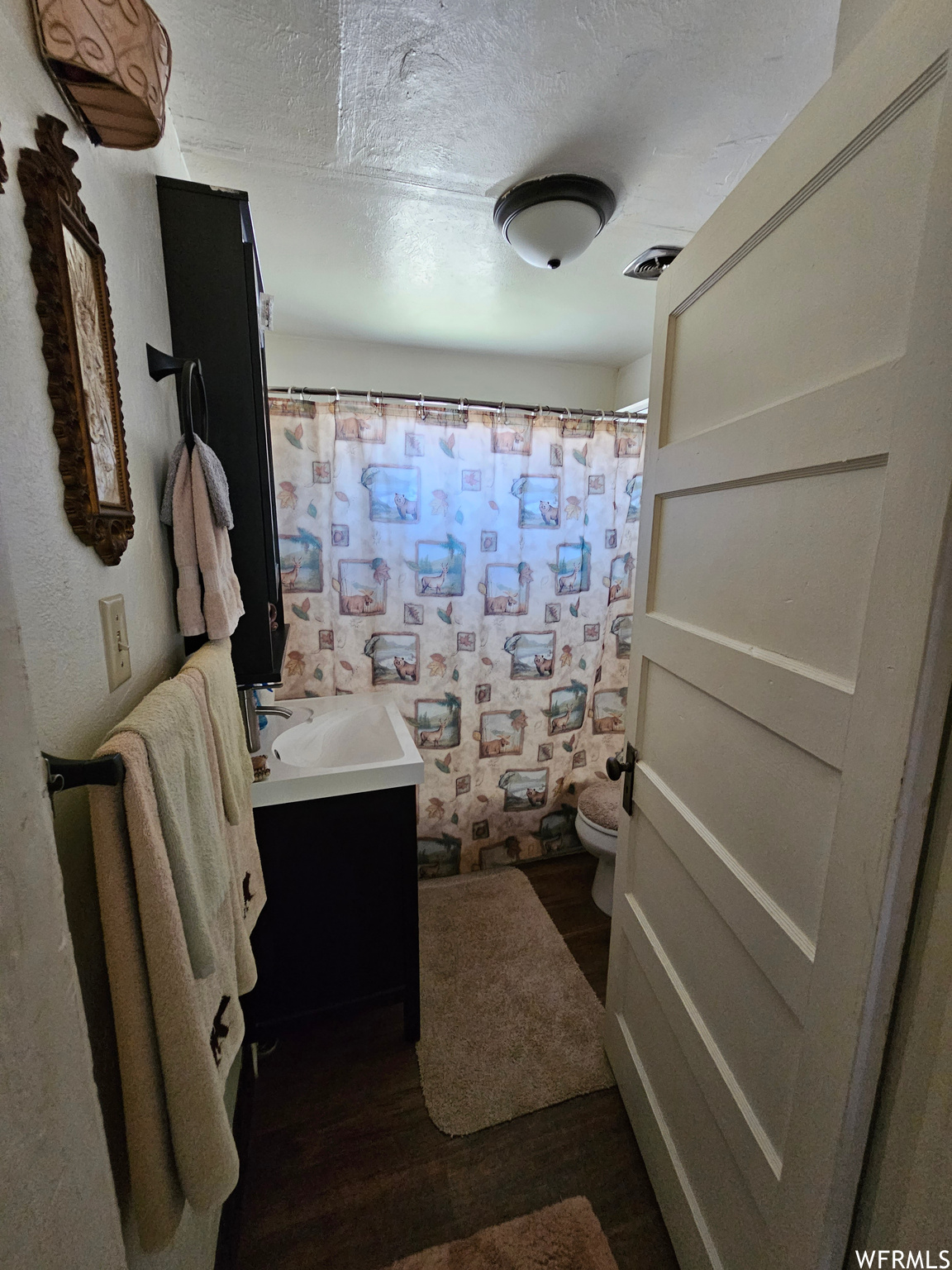 289 W Main St Myton UT 84052 209,000