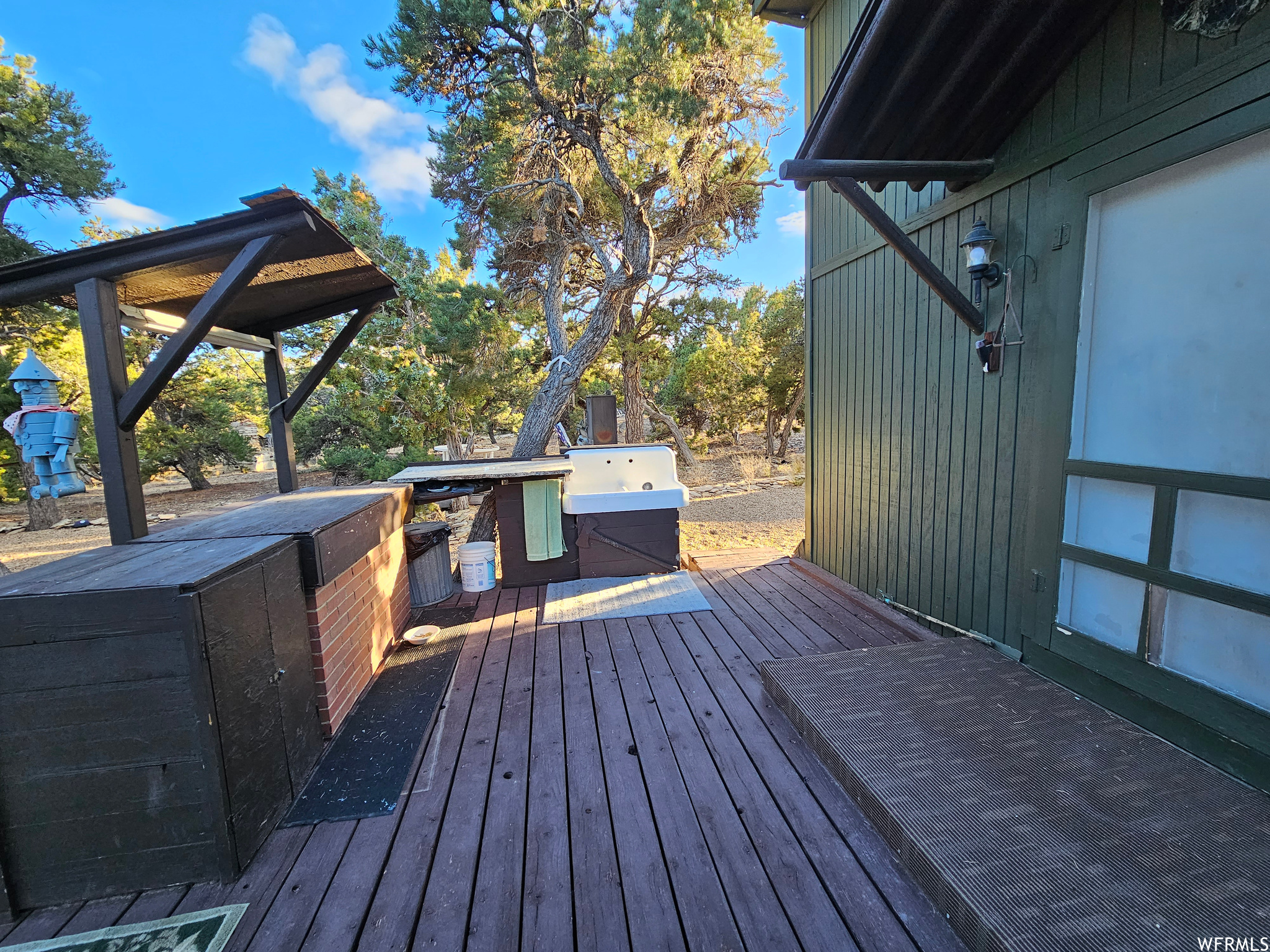 8601 S HEASTON, Fruitland, Utah 84027, 2 Bedrooms Bedrooms, 6 Rooms Rooms,Residential,For sale,HEASTON,1951931