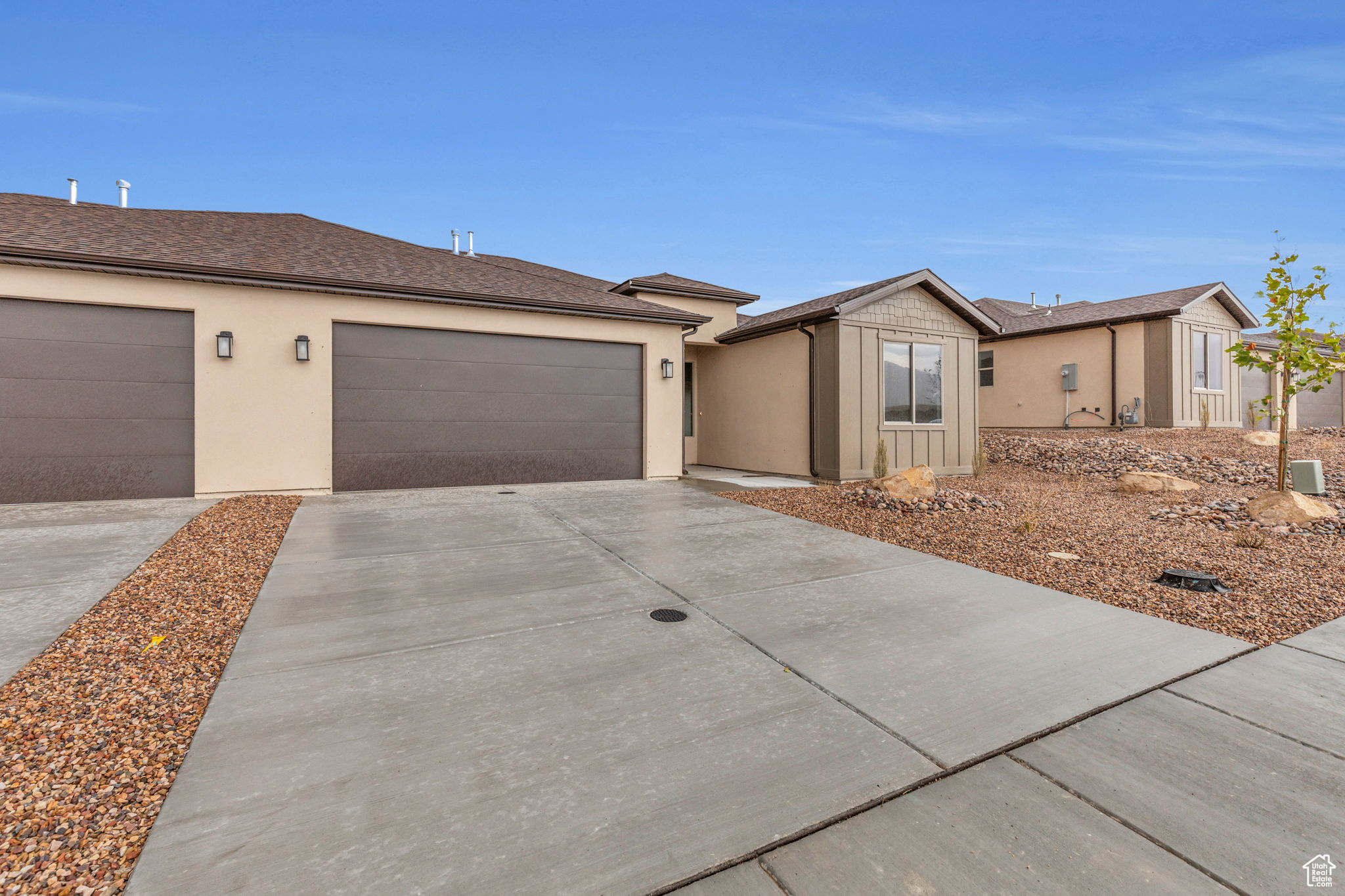 Single story home with a garage