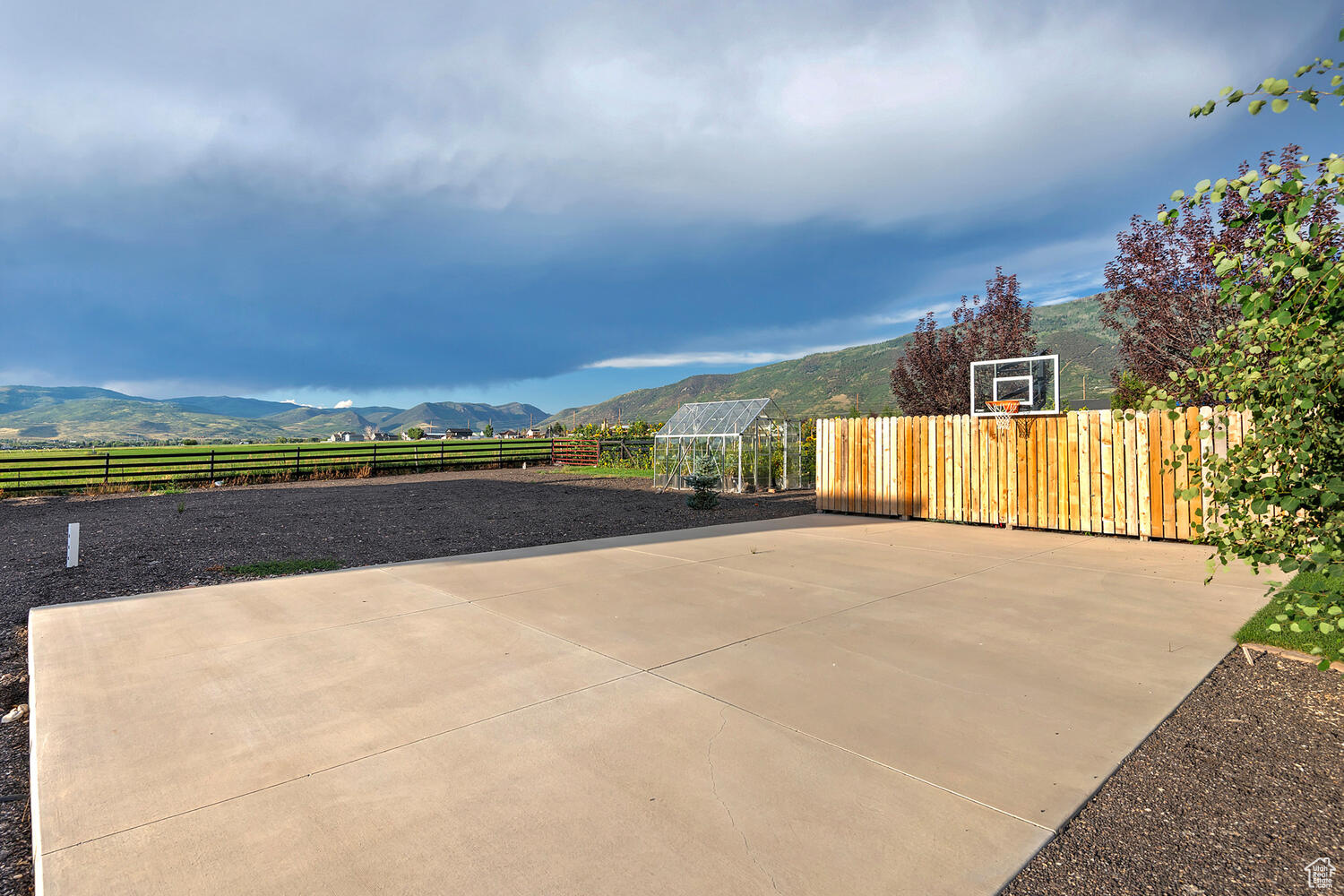 228 W LAZY ACRES, Kamas, Utah 84036, 5 Bedrooms Bedrooms, 17 Rooms Rooms,3 BathroomsBathrooms,Residential,For sale,LAZY ACRES,1962820