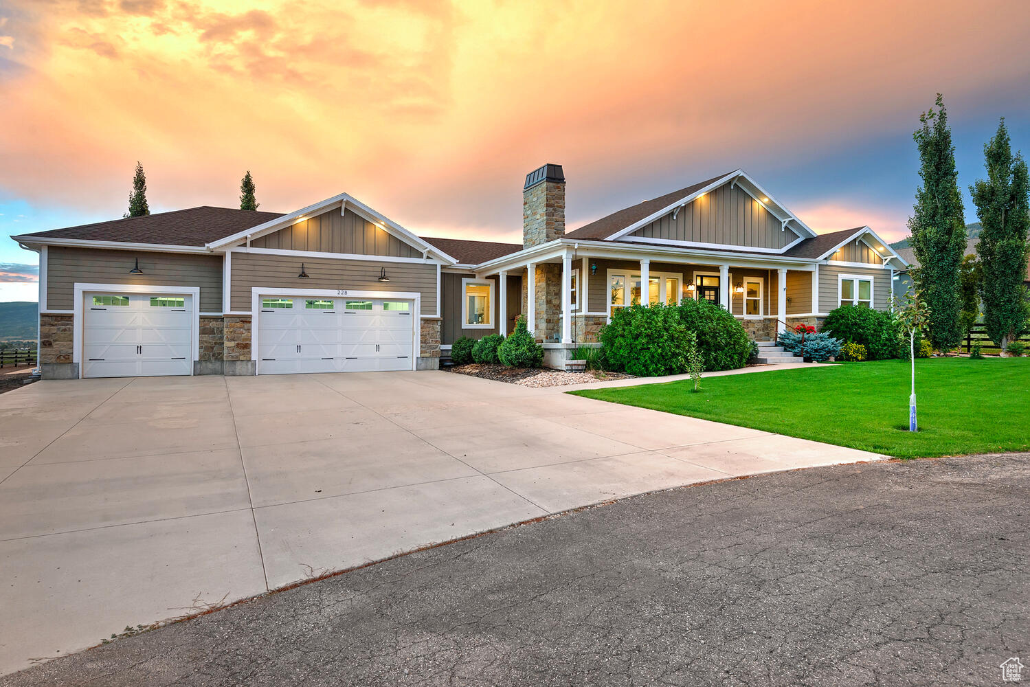 228 W LAZY ACRES, Kamas, Utah 84036, 5 Bedrooms Bedrooms, 17 Rooms Rooms,3 BathroomsBathrooms,Residential,For sale,LAZY ACRES,1962820