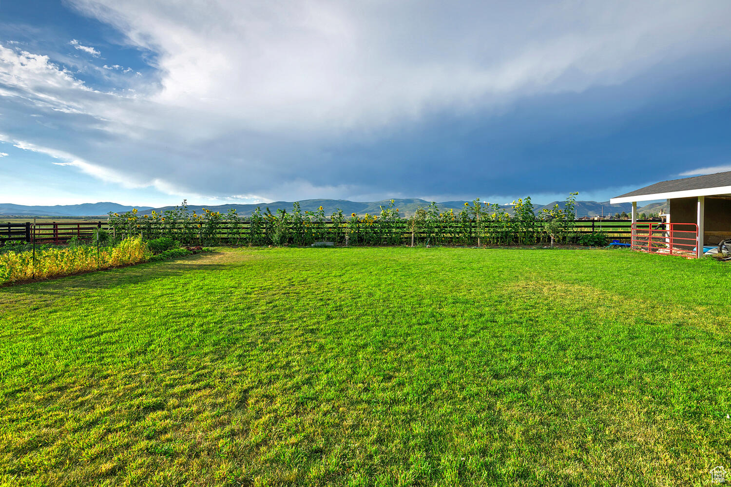 228 W LAZY ACRES, Kamas, Utah 84036, 5 Bedrooms Bedrooms, 17 Rooms Rooms,3 BathroomsBathrooms,Residential,For sale,LAZY ACRES,1962820