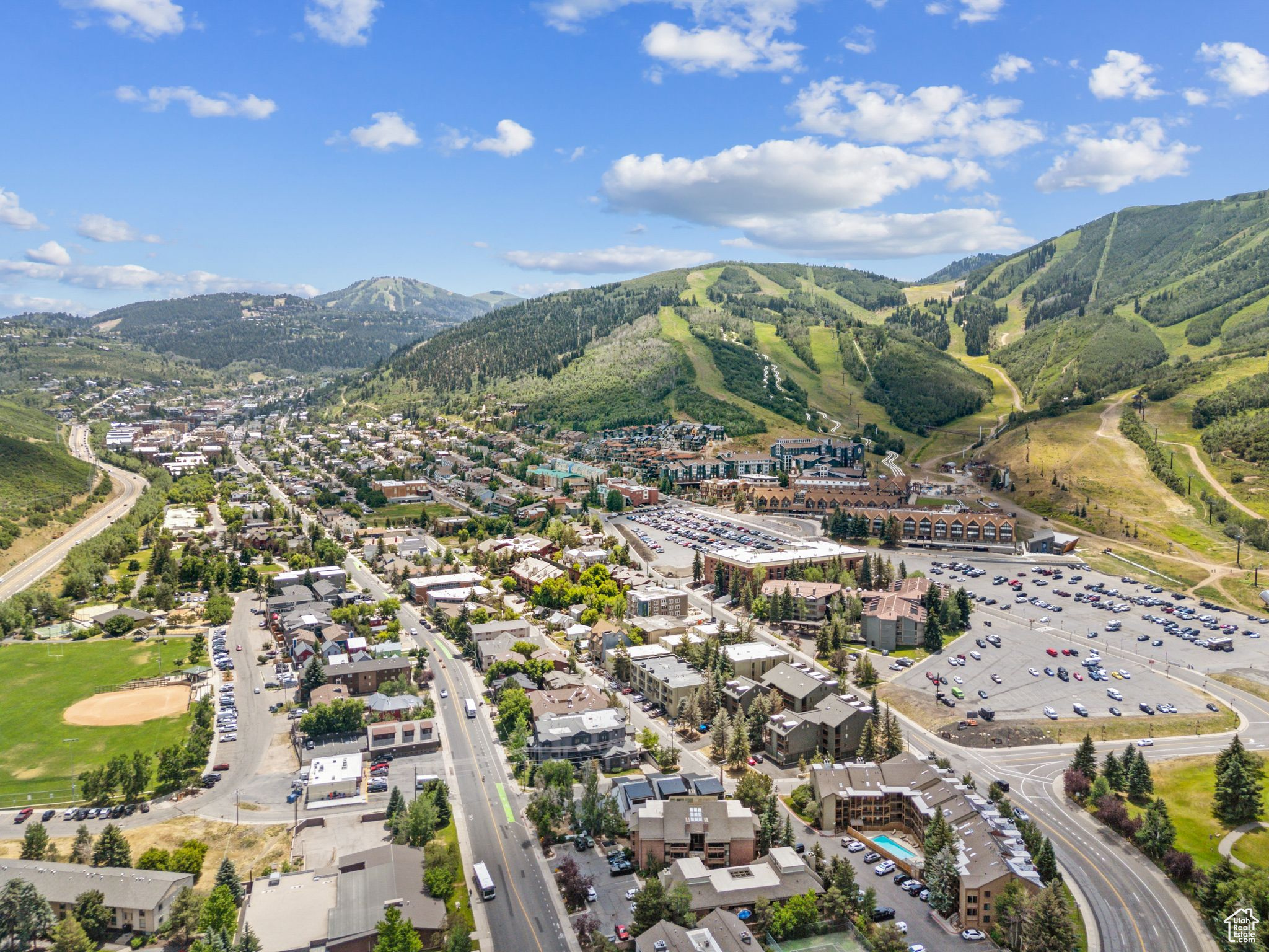 140 15TH, Park City, Utah 84060, 3 Bedrooms Bedrooms, 13 Rooms Rooms,3 BathroomsBathrooms,Residential,For sale,15TH,1962970