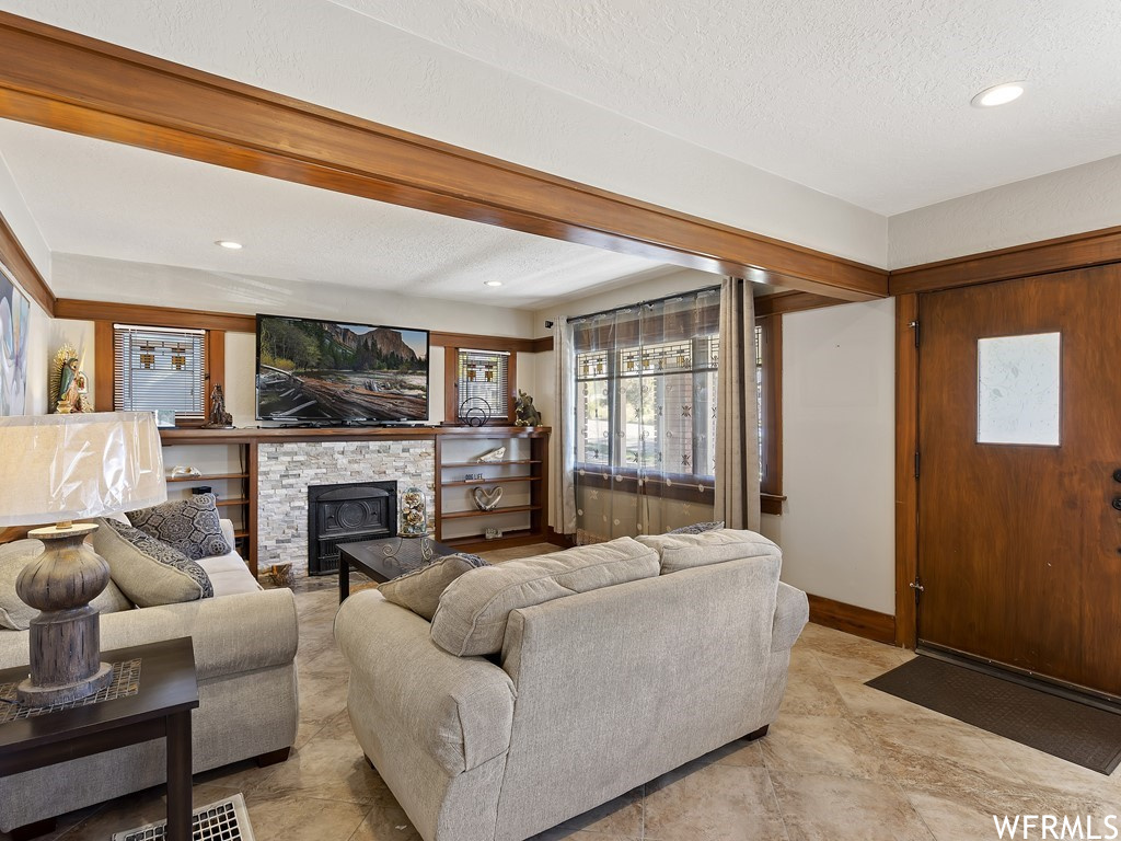 628 E 28th St Ogden UT 84403 379,000