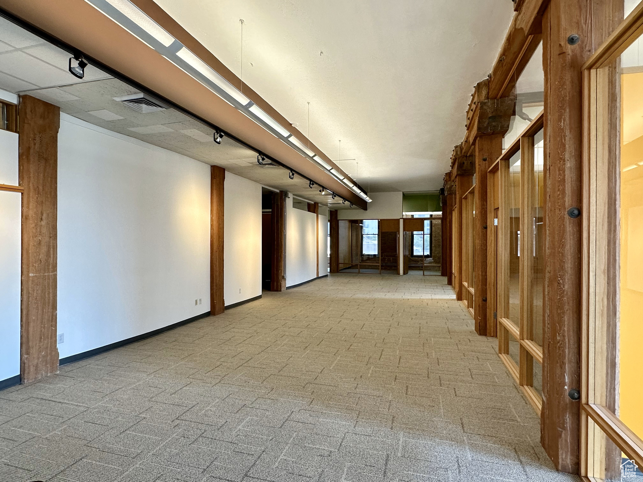 375 W 200 S, Salt Lake City, Utah 84101, ,Commercial Lease,For sale,200,1964472