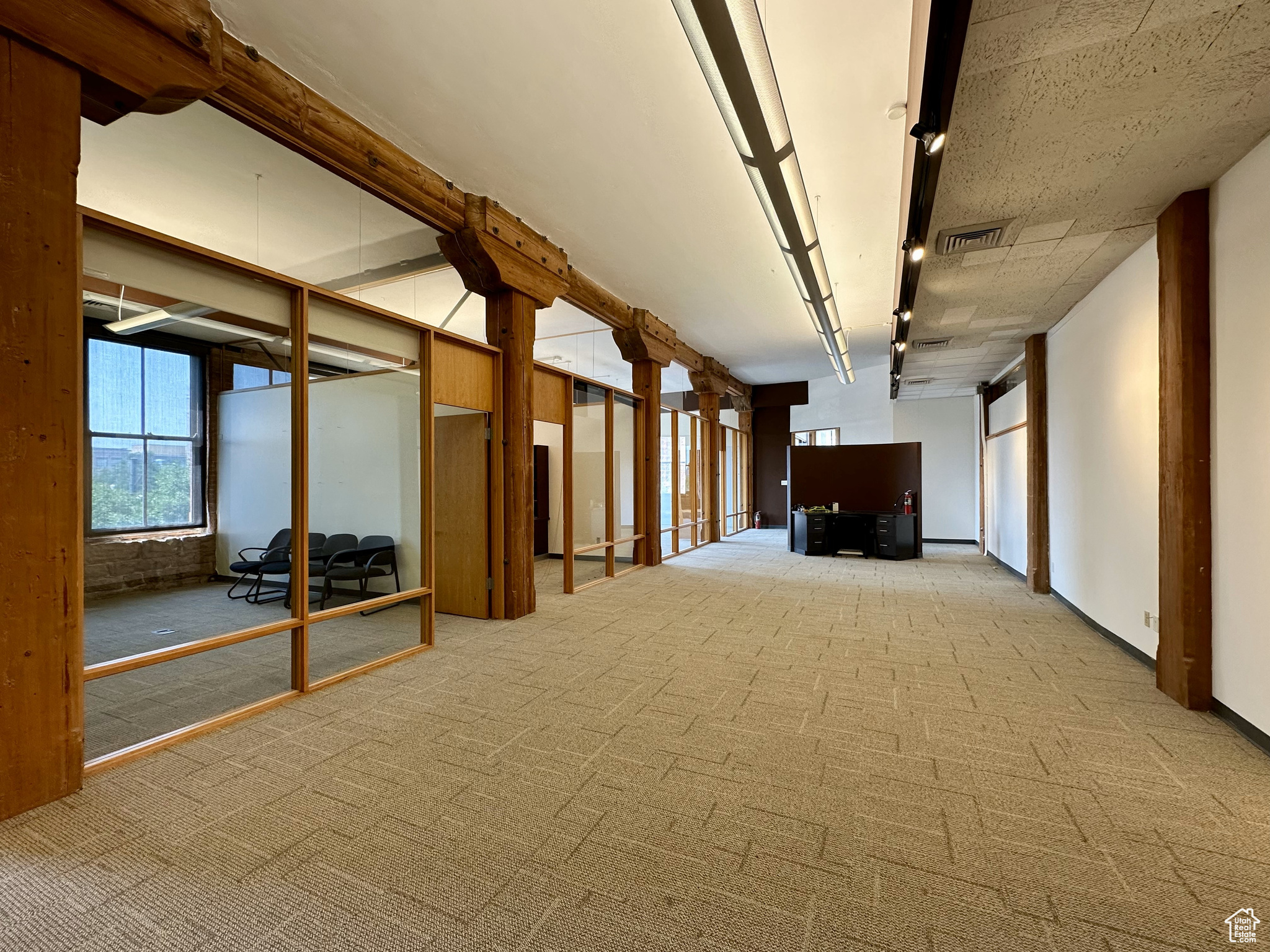 375 W 200 S, Salt Lake City, Utah 84101, ,Commercial Lease,For sale,200,1964472