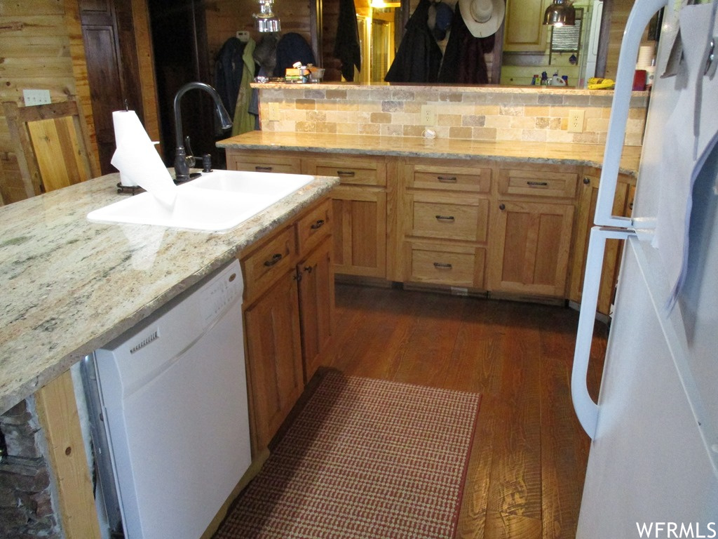 196 W Susan Talmage UT 84073 630,000