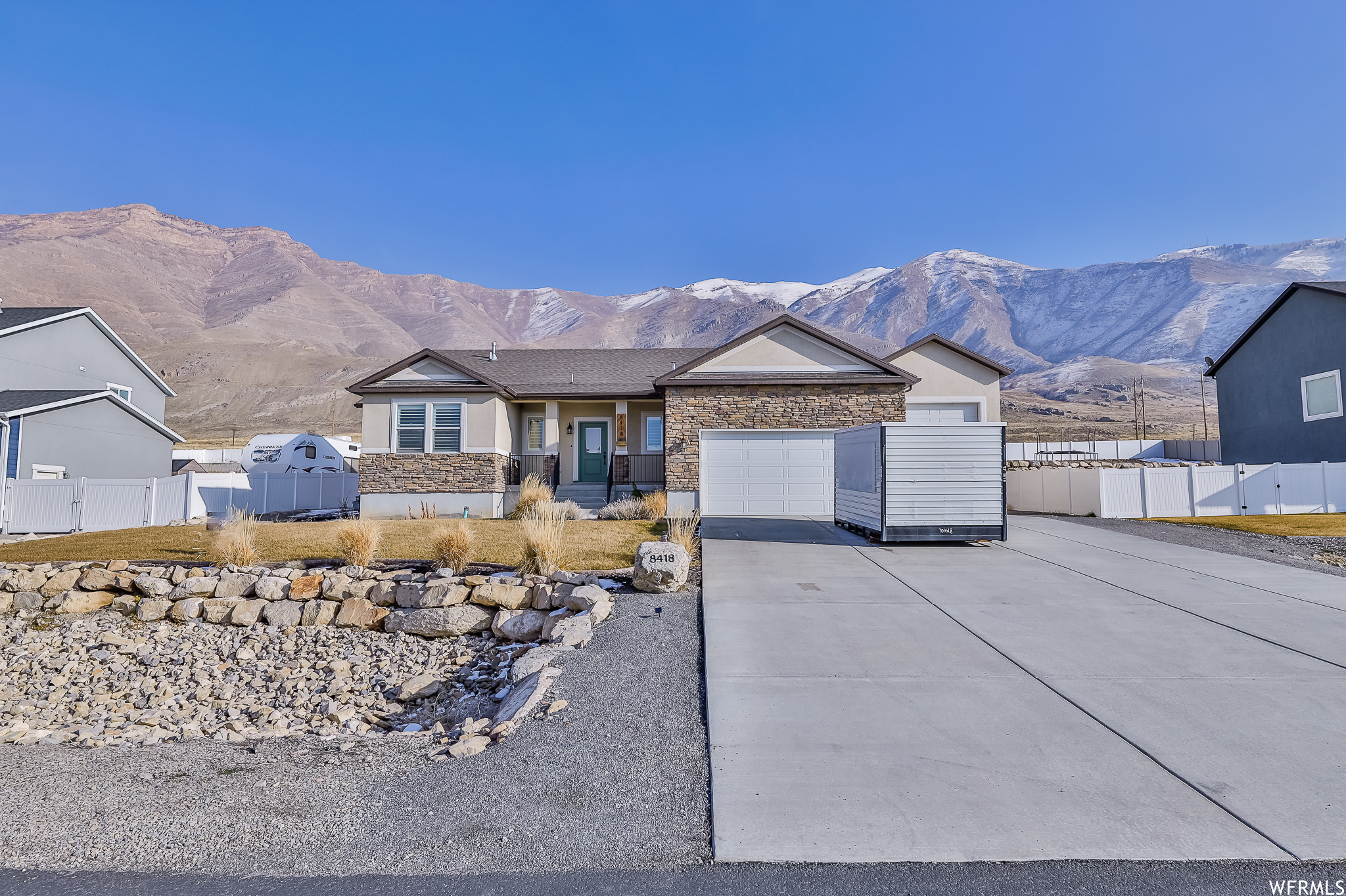 8418 N Iron Horse Dr Lake Point UT 84074 629,900