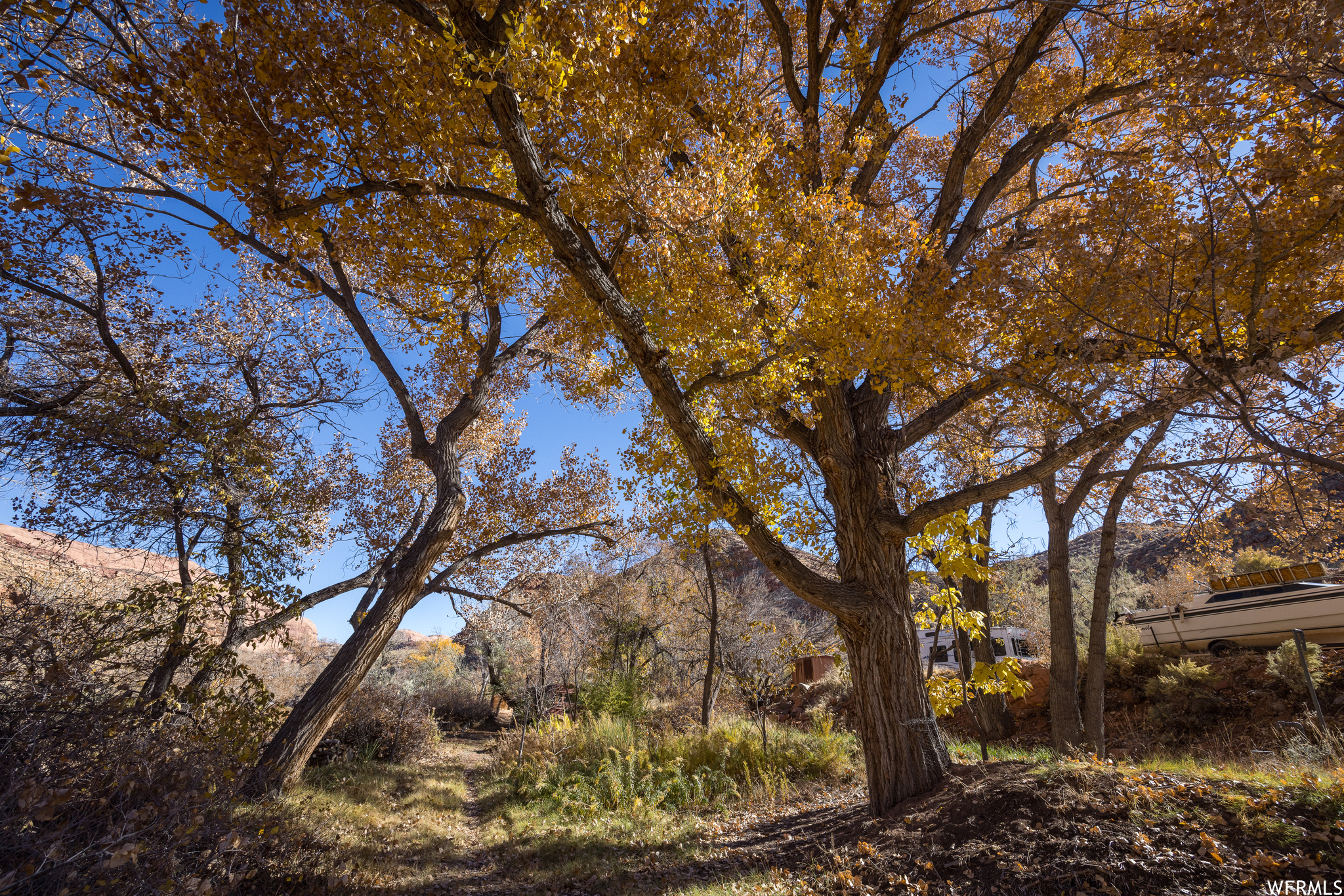 1389 E POWERHOUSE S, Moab, Utah 84532, 2 Bedrooms Bedrooms, 8 Rooms Rooms,Residential,For sale,POWERHOUSE,1970590