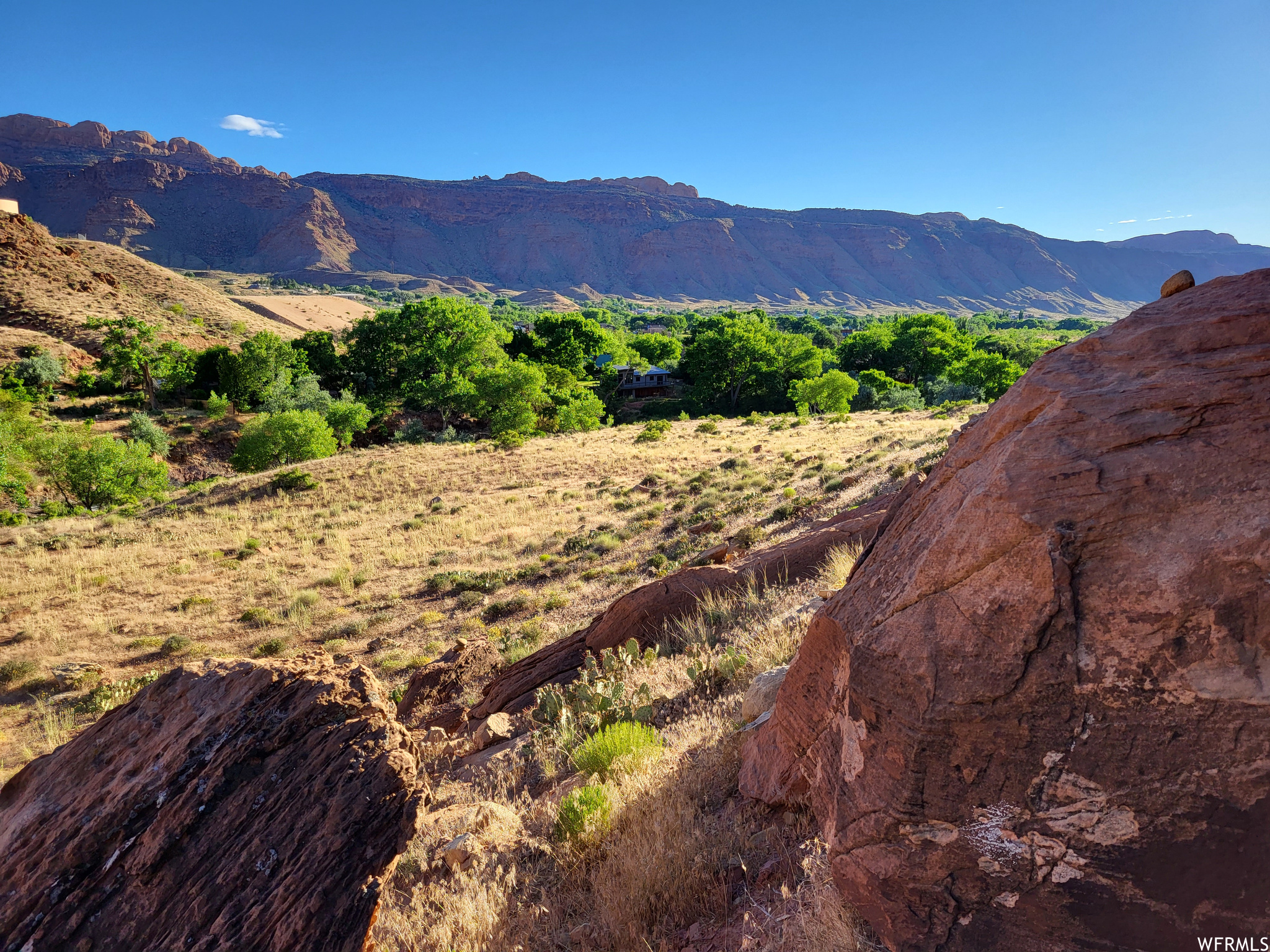 1389 E POWERHOUSE S, Moab, Utah 84532, 2 Bedrooms Bedrooms, 8 Rooms Rooms,Residential,For sale,POWERHOUSE,1970590