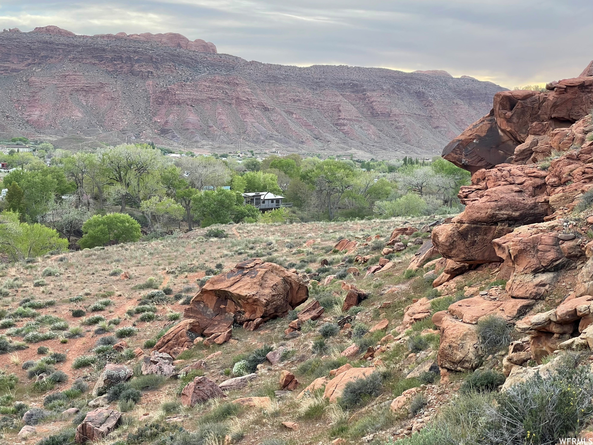 1389 E POWERHOUSE S, Moab, Utah 84532, 2 Bedrooms Bedrooms, 8 Rooms Rooms,Residential,For sale,POWERHOUSE,1970590