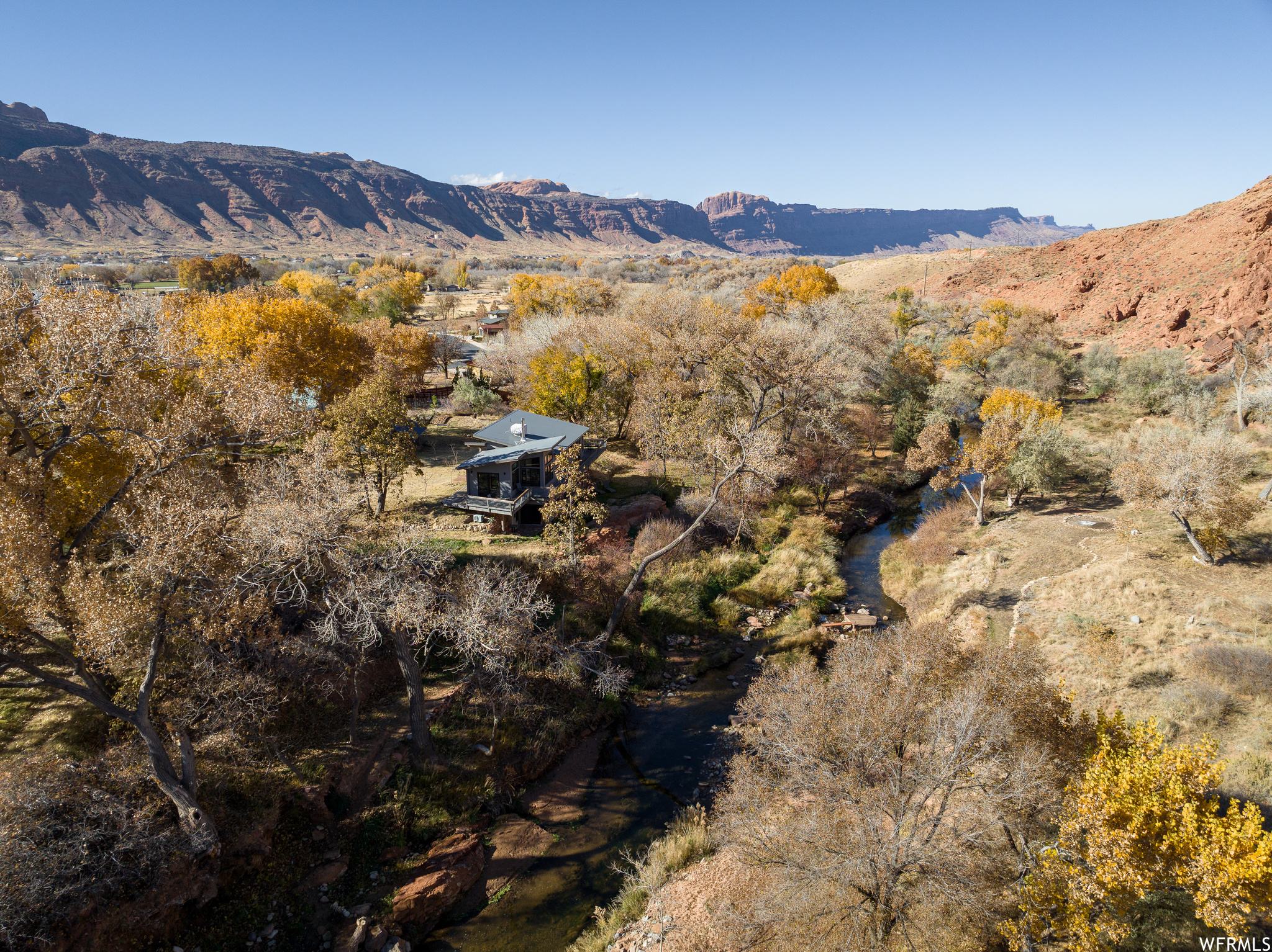 1389 E POWERHOUSE S, Moab, Utah 84532, 2 Bedrooms Bedrooms, 8 Rooms Rooms,Residential,For sale,POWERHOUSE,1970590