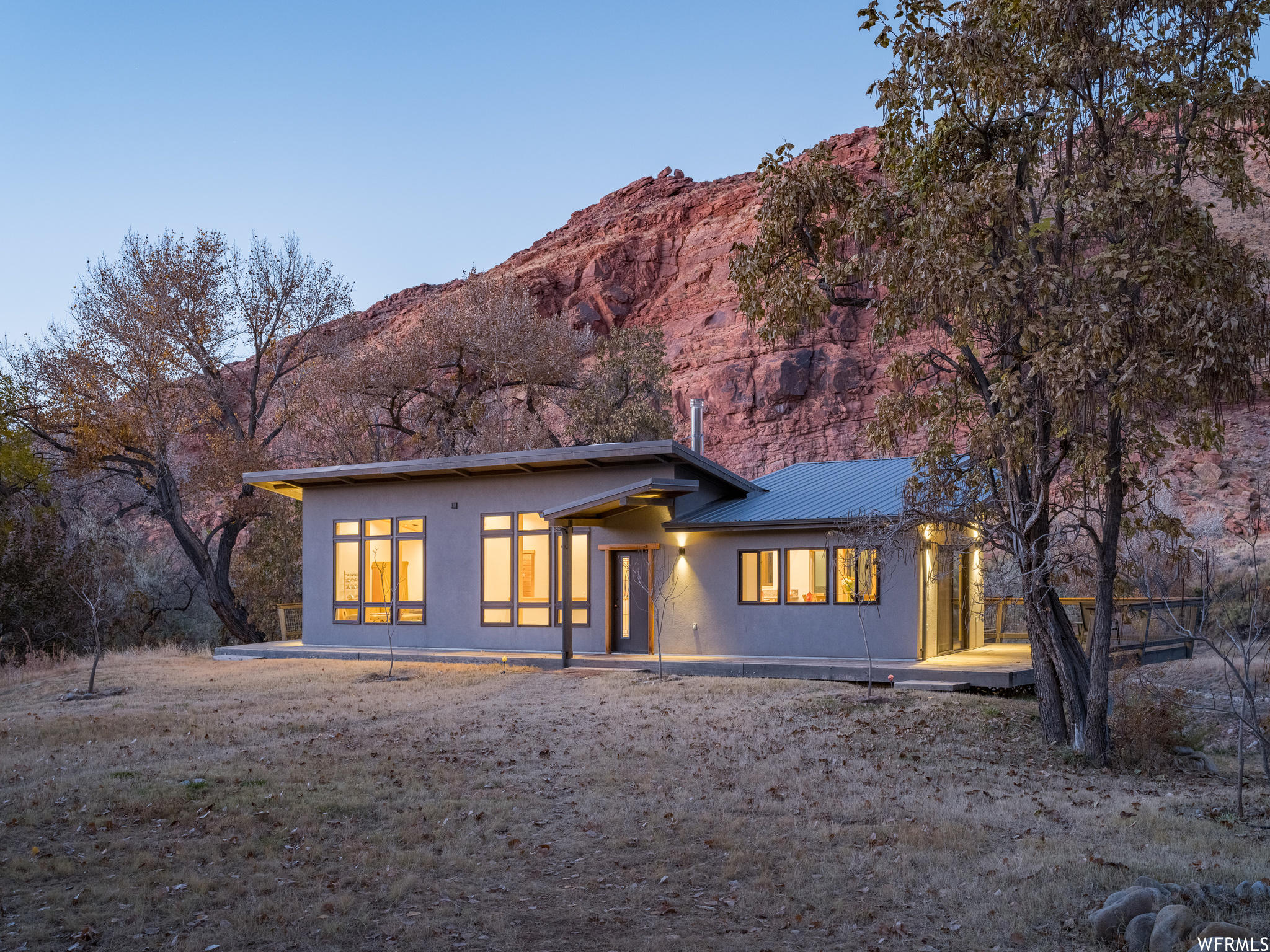 1389 E POWERHOUSE S, Moab, Utah 84532, 2 Bedrooms Bedrooms, 8 Rooms Rooms,Residential,For sale,POWERHOUSE,1970590