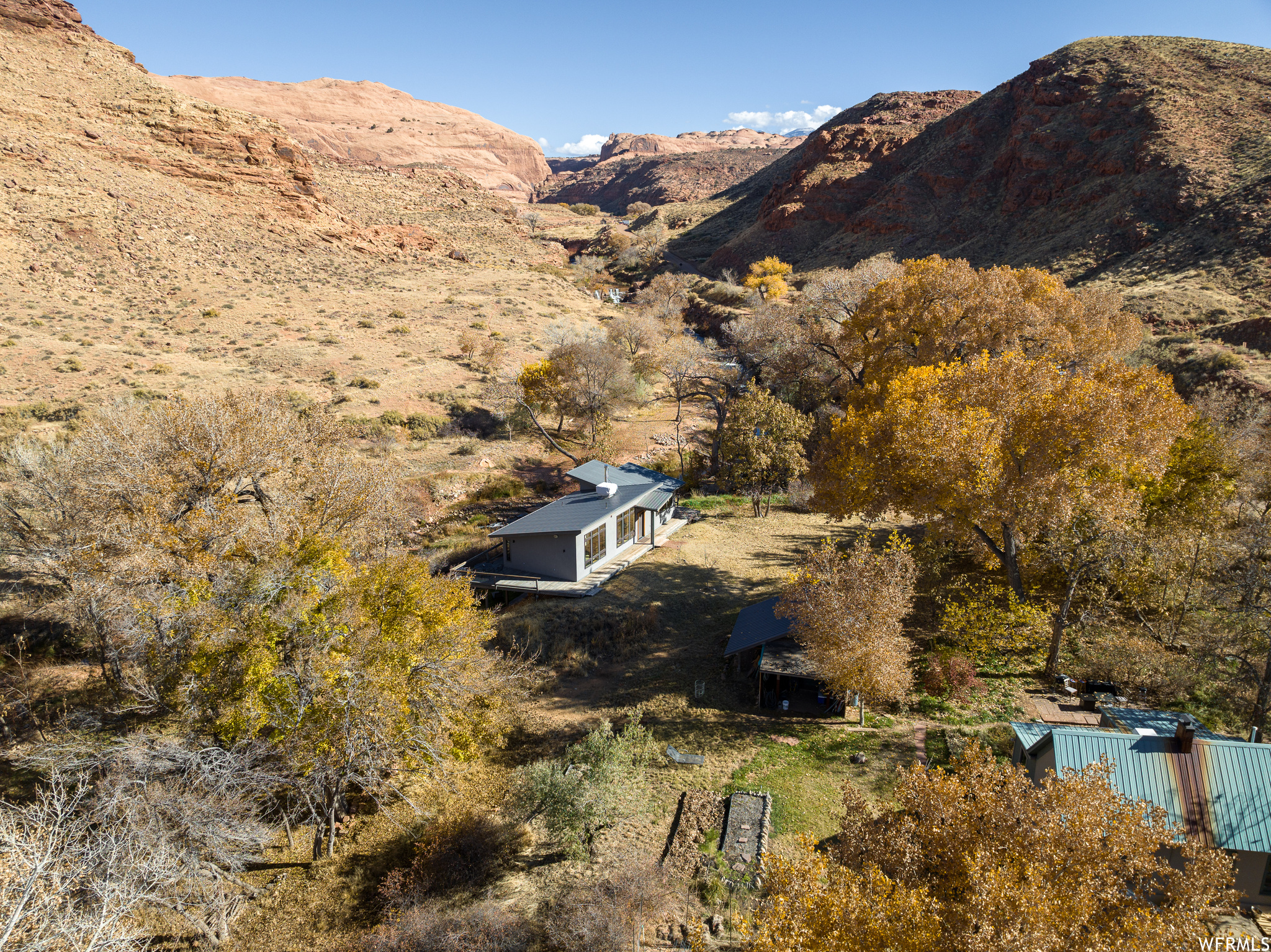 1389 E POWERHOUSE S, Moab, Utah 84532, 2 Bedrooms Bedrooms, 8 Rooms Rooms,Residential,For sale,POWERHOUSE,1970590