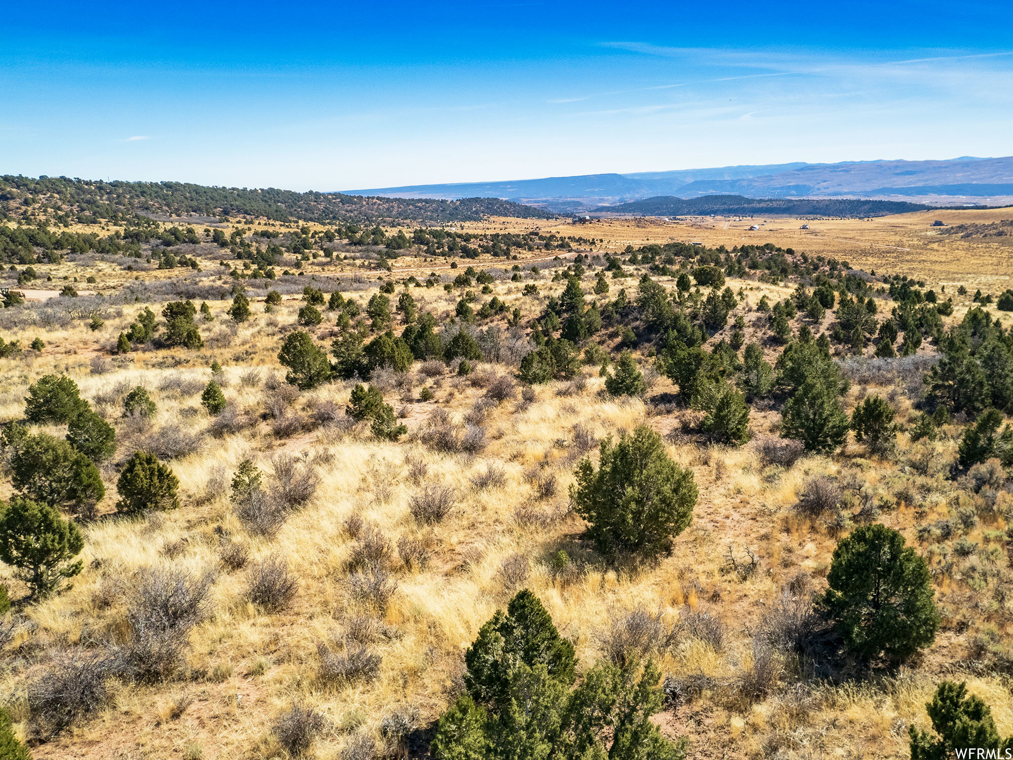 Beautiful Views of Oak Hills Ranch - 6 lots available!!