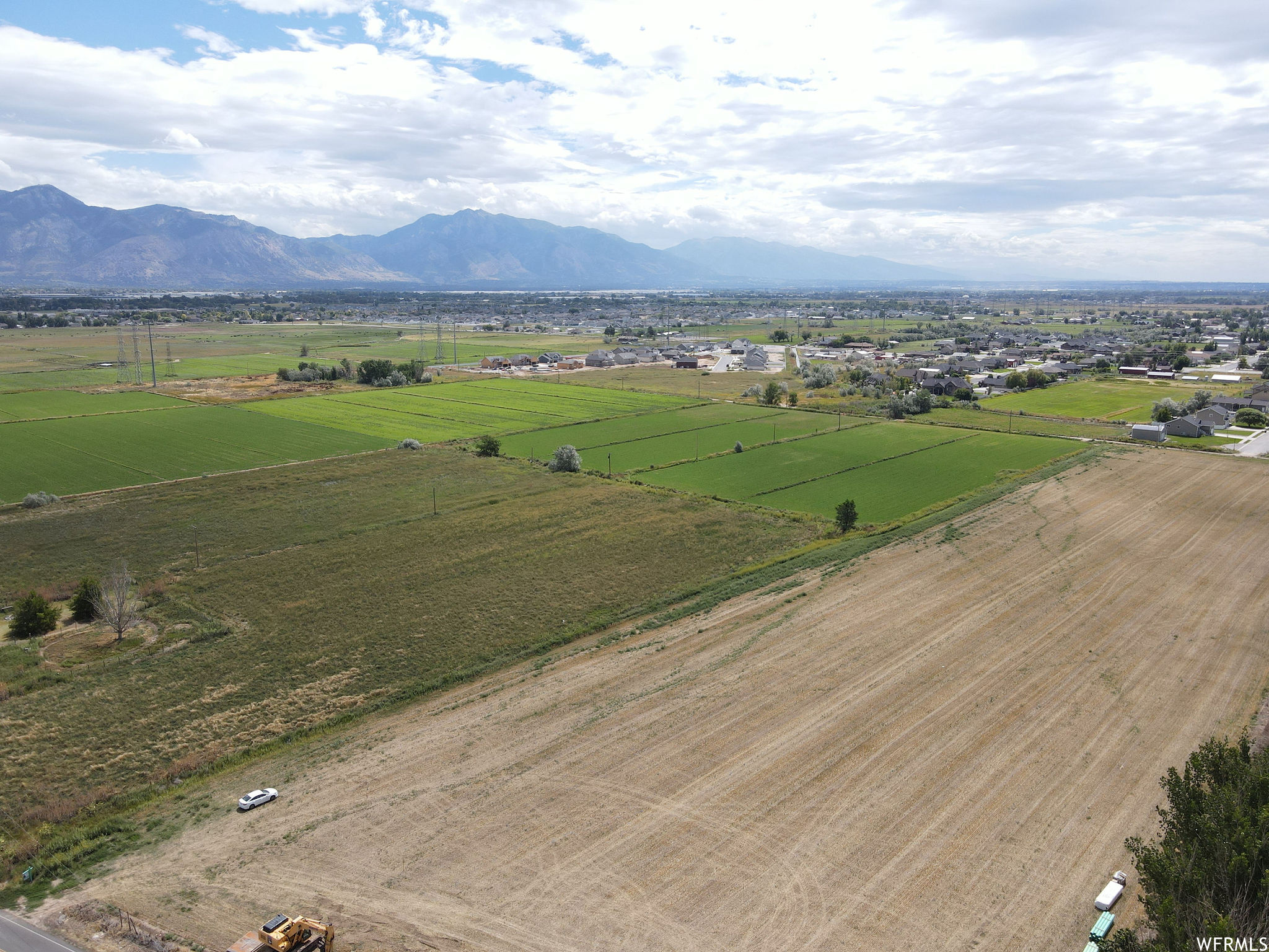 Drone / aerial view with a rural view and a mountain view