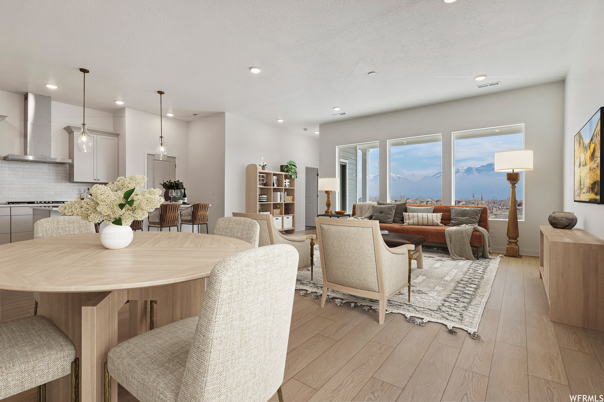 12765 S Emmas Well Ln Riverton UT 84065 659,990