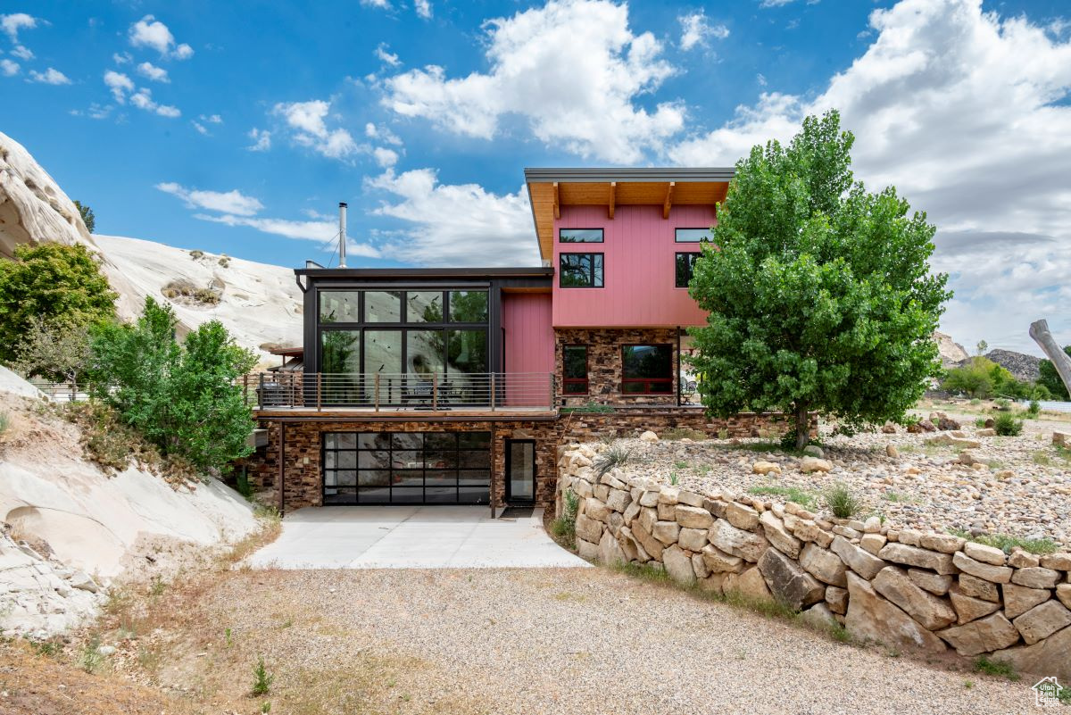 1295 N FIRE ROCK W, Escalante, Utah 84726, 3 Bedrooms Bedrooms, 16 Rooms Rooms,3 BathroomsBathrooms,Residential,For sale,FIRE ROCK,1974341