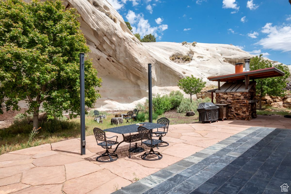 1295 N FIRE ROCK W, Escalante, Utah 84726, 3 Bedrooms Bedrooms, 16 Rooms Rooms,3 BathroomsBathrooms,Residential,For sale,FIRE ROCK,1974341