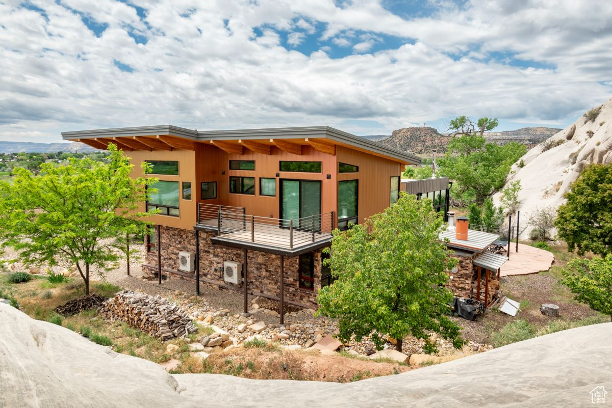 1295 N FIRE ROCK W, Escalante, Utah 84726, 3 Bedrooms Bedrooms, 16 Rooms Rooms,3 BathroomsBathrooms,Residential,For sale,FIRE ROCK,1974341