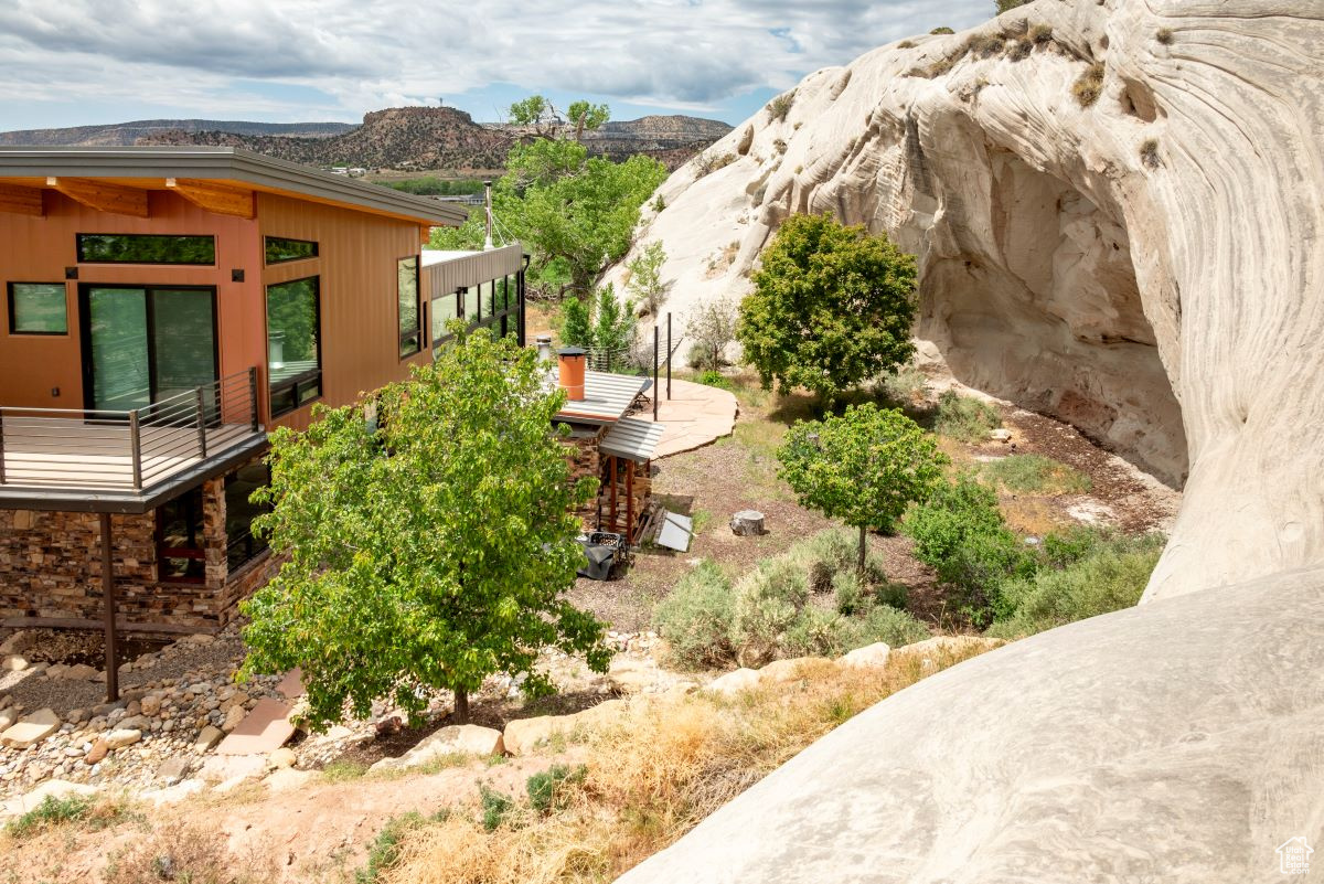 1295 N FIRE ROCK W, Escalante, Utah 84726, 3 Bedrooms Bedrooms, 16 Rooms Rooms,3 BathroomsBathrooms,Residential,For sale,FIRE ROCK,1974341