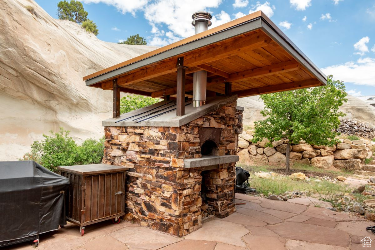 1295 N FIRE ROCK W, Escalante, Utah 84726, 3 Bedrooms Bedrooms, 16 Rooms Rooms,3 BathroomsBathrooms,Residential,For sale,FIRE ROCK,1974341