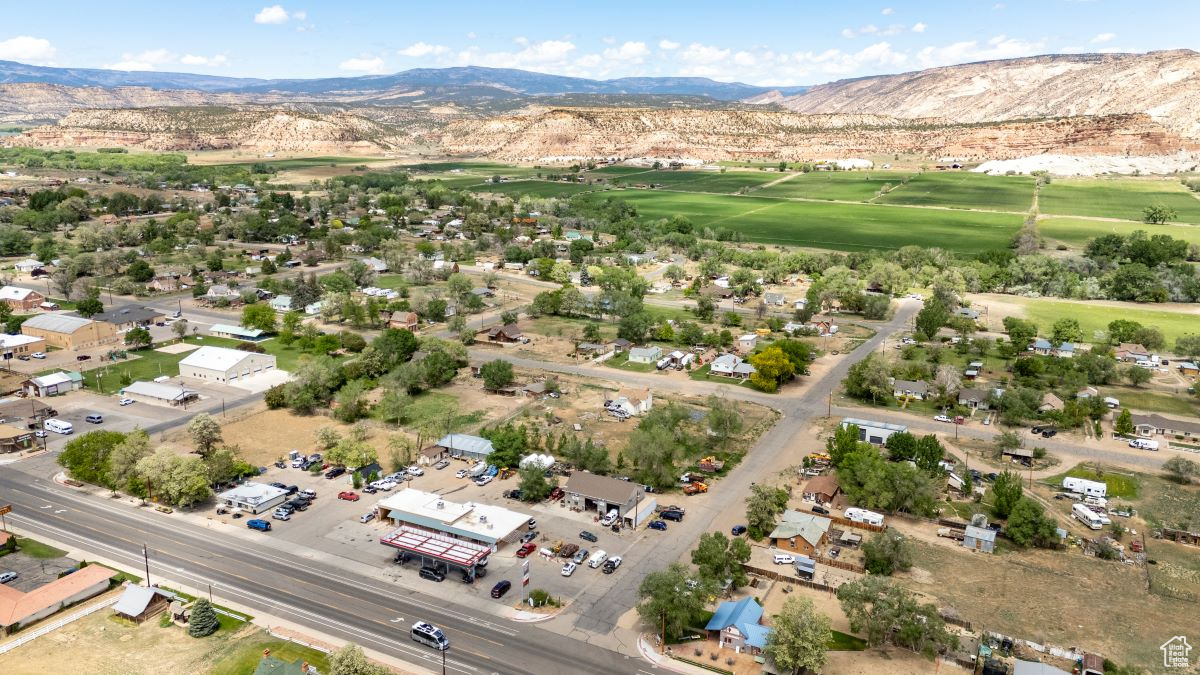 1295 N FIRE ROCK W, Escalante, Utah 84726, 3 Bedrooms Bedrooms, 16 Rooms Rooms,3 BathroomsBathrooms,Residential,For sale,FIRE ROCK,1974341