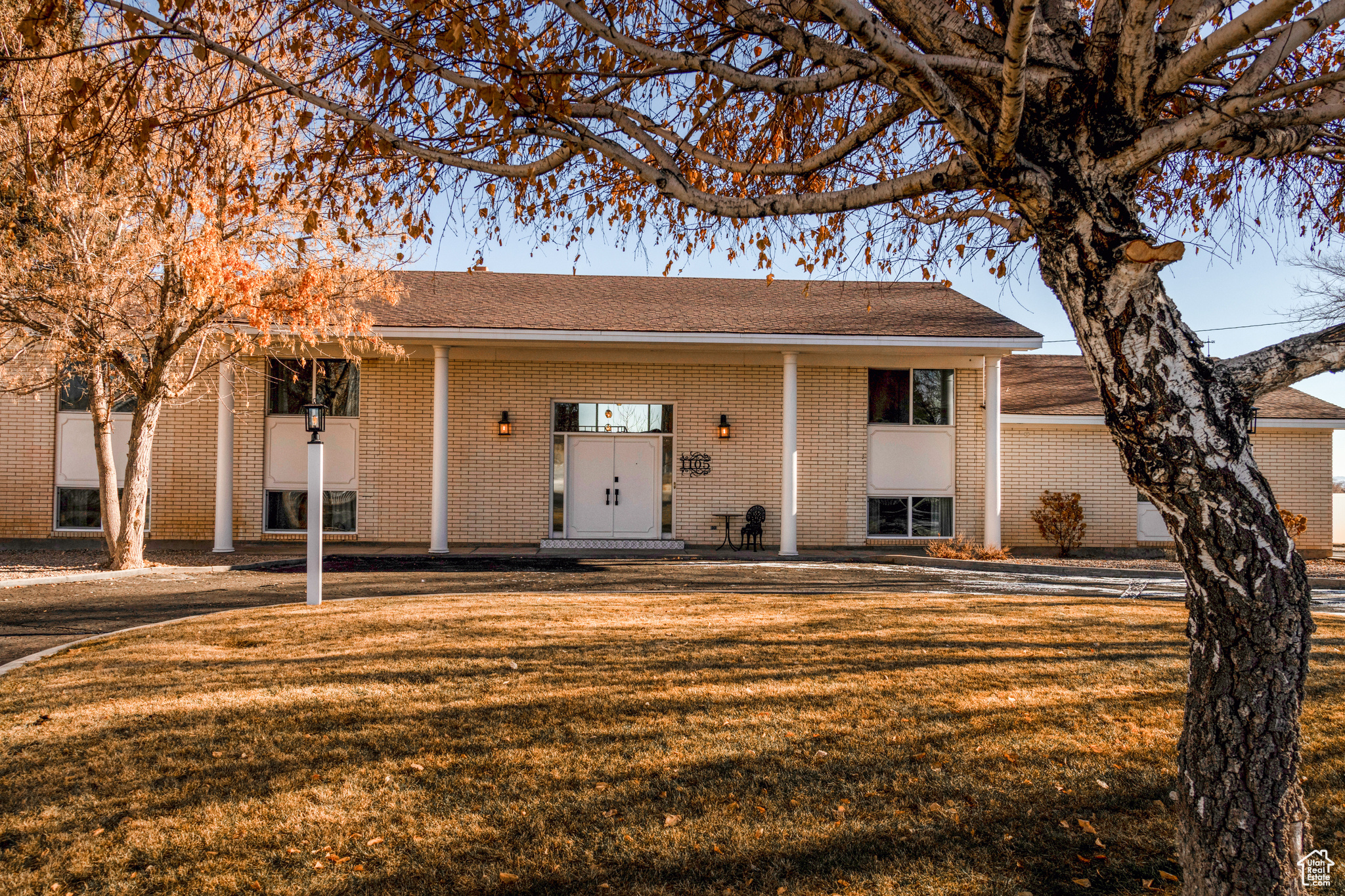 1105 S 500 W, Vernal, Utah 84078, 6 Bedrooms Bedrooms, 21 Rooms Rooms,3 BathroomsBathrooms,Residential,For sale,500,1974888