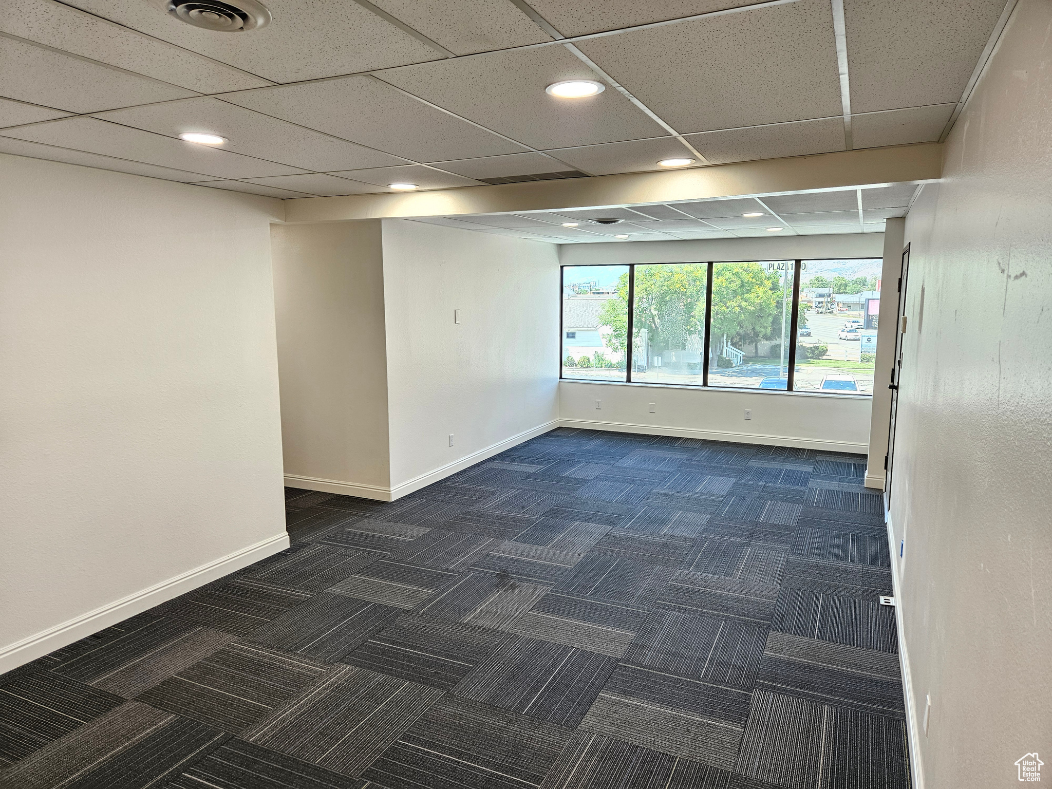 2.  Suite 220- 700 SF - Upper Level