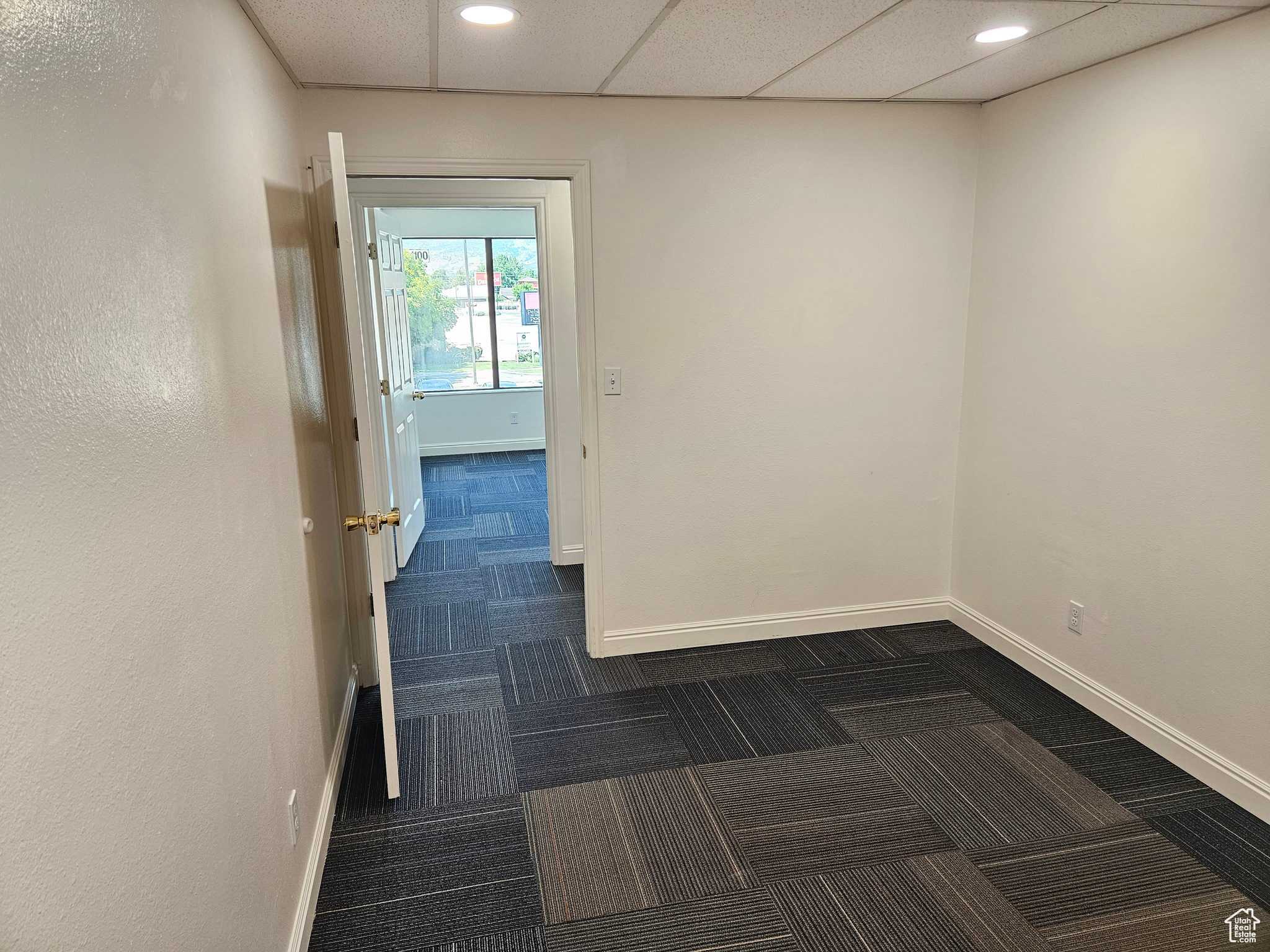 2. Suite 220- 700 SF - Upper Level