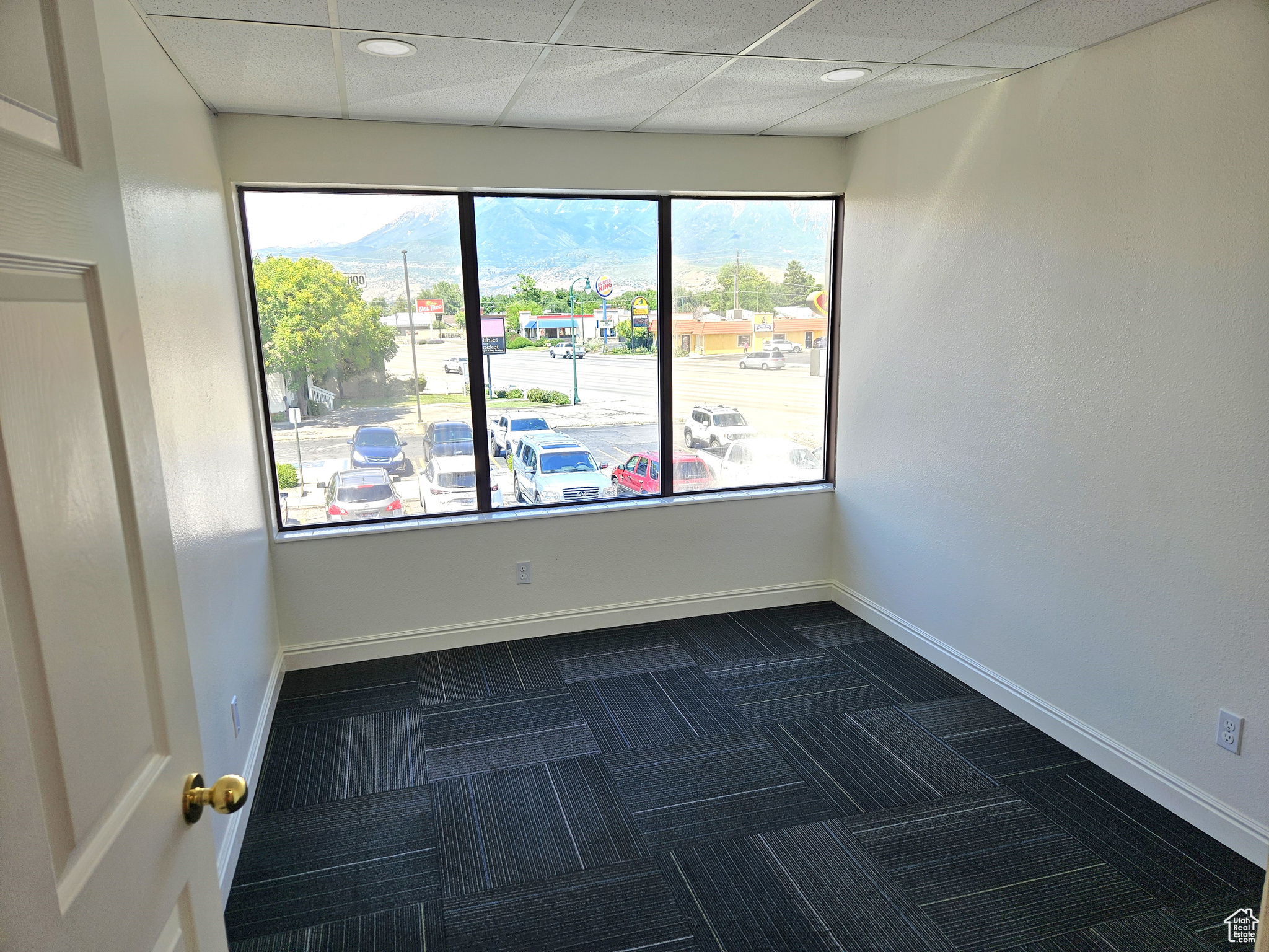 2. Suite 220- 700 SF - Upper Level