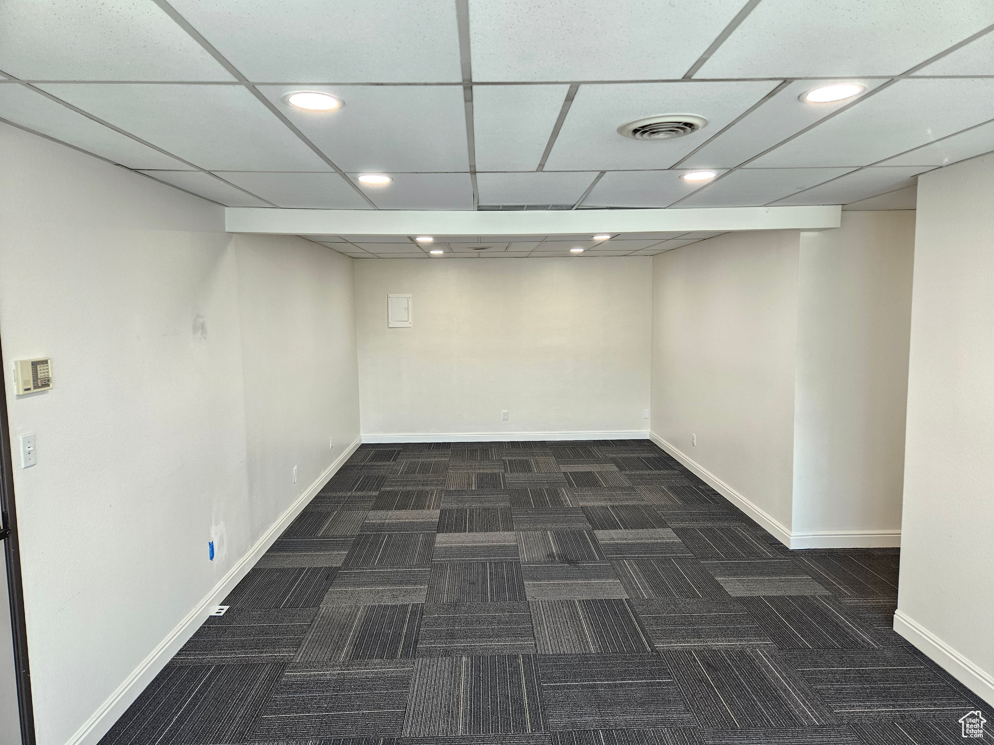 2. Suite 220- 700 SF - Upper Level