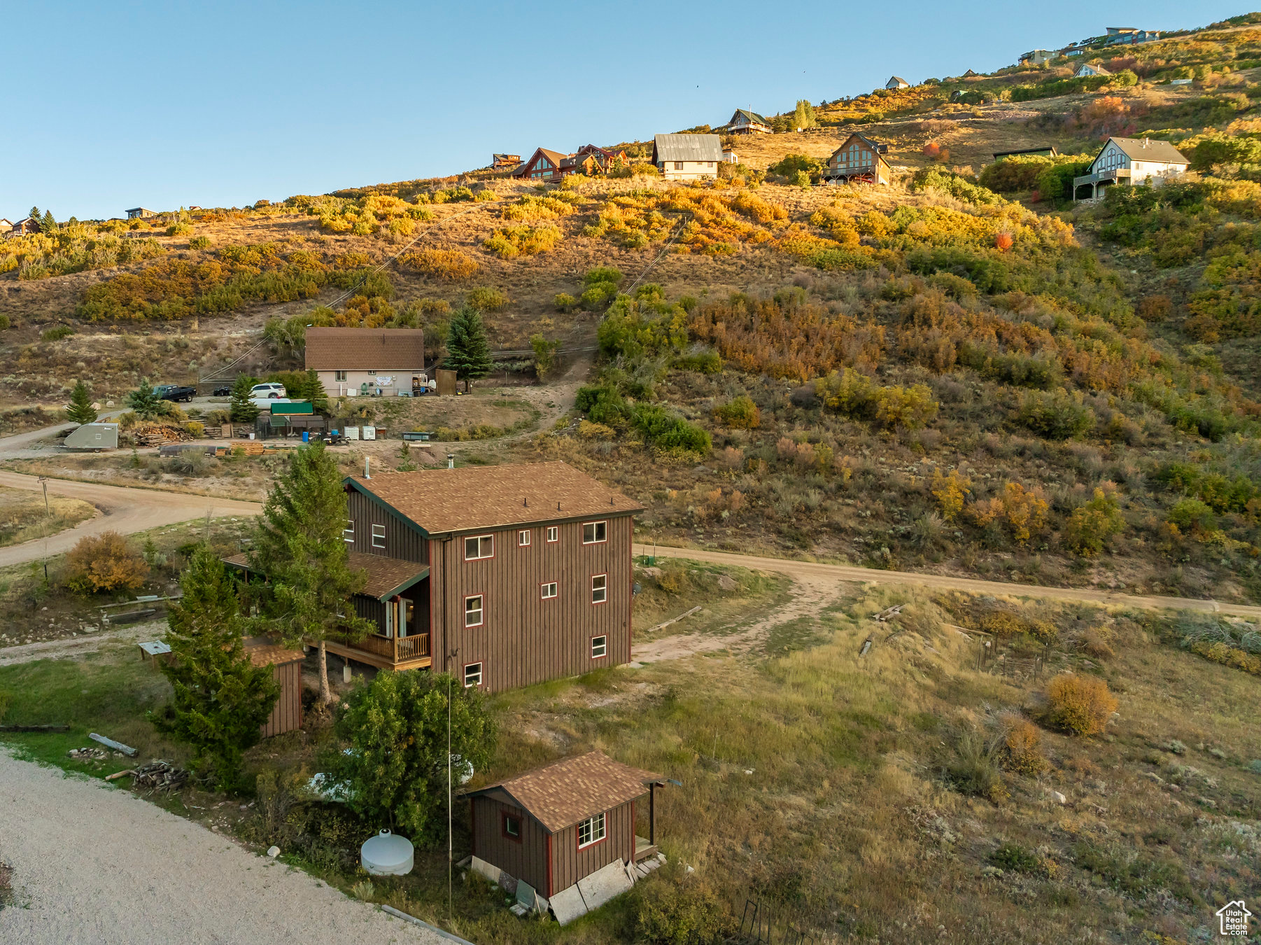 3948 S HOLLOW, Coalville, Utah 84017, 3 Bedrooms Bedrooms, 7 Rooms Rooms,Residential,For sale,HOLLOW,1976113