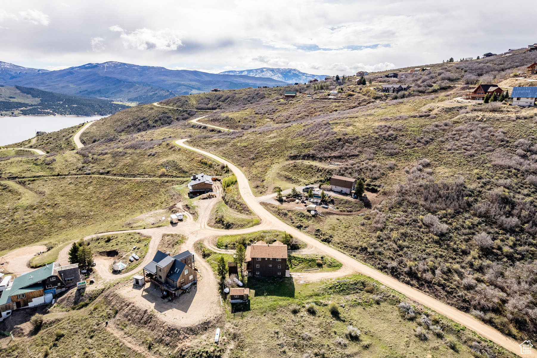 3948 S HOLLOW, Coalville, Utah 84017, 3 Bedrooms Bedrooms, 7 Rooms Rooms,Residential,For sale,HOLLOW,1976113