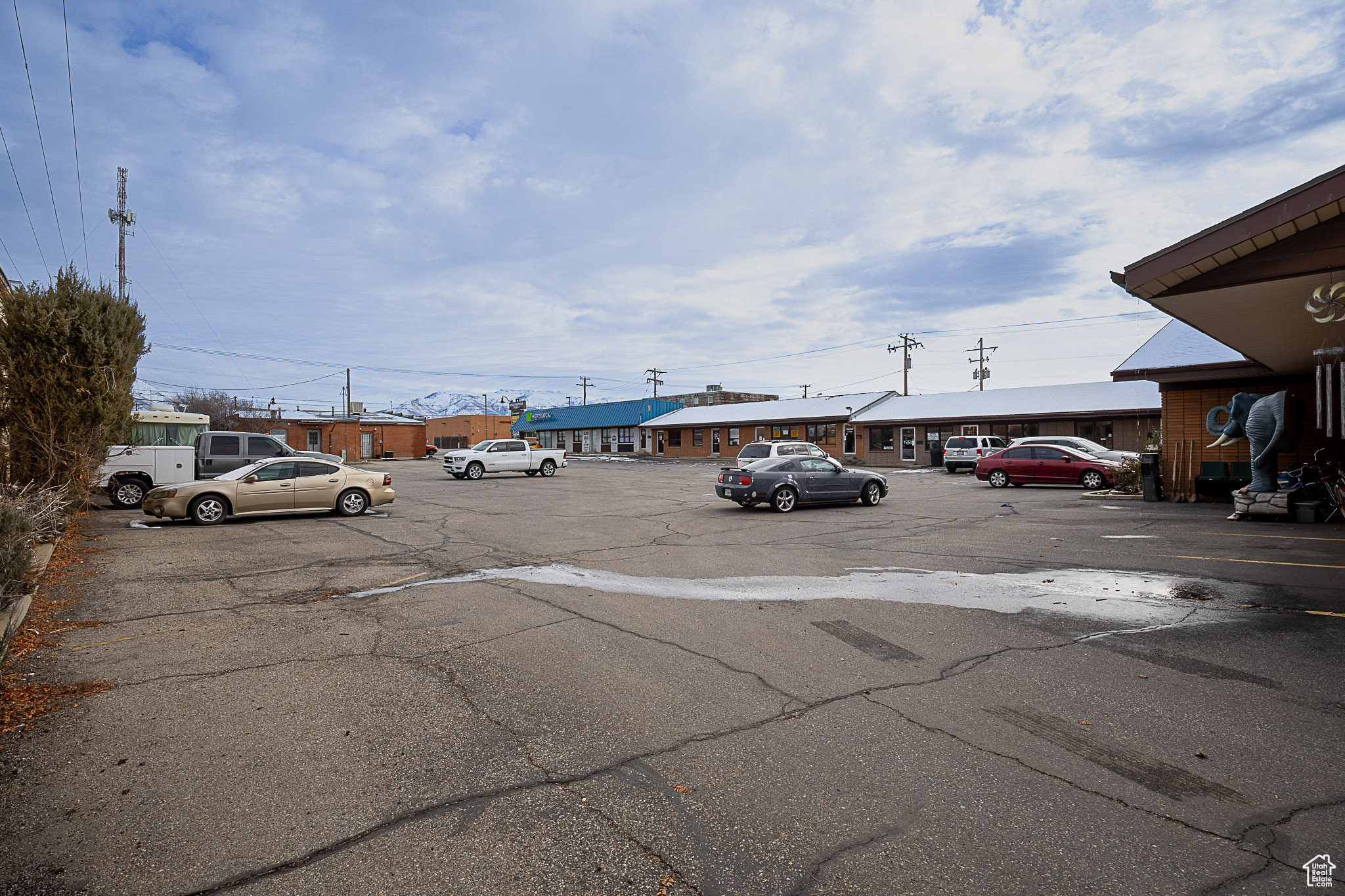 5523 S 1900 W, Roy, Utah 84067, ,Commercial Sale,For sale,1900,1976528