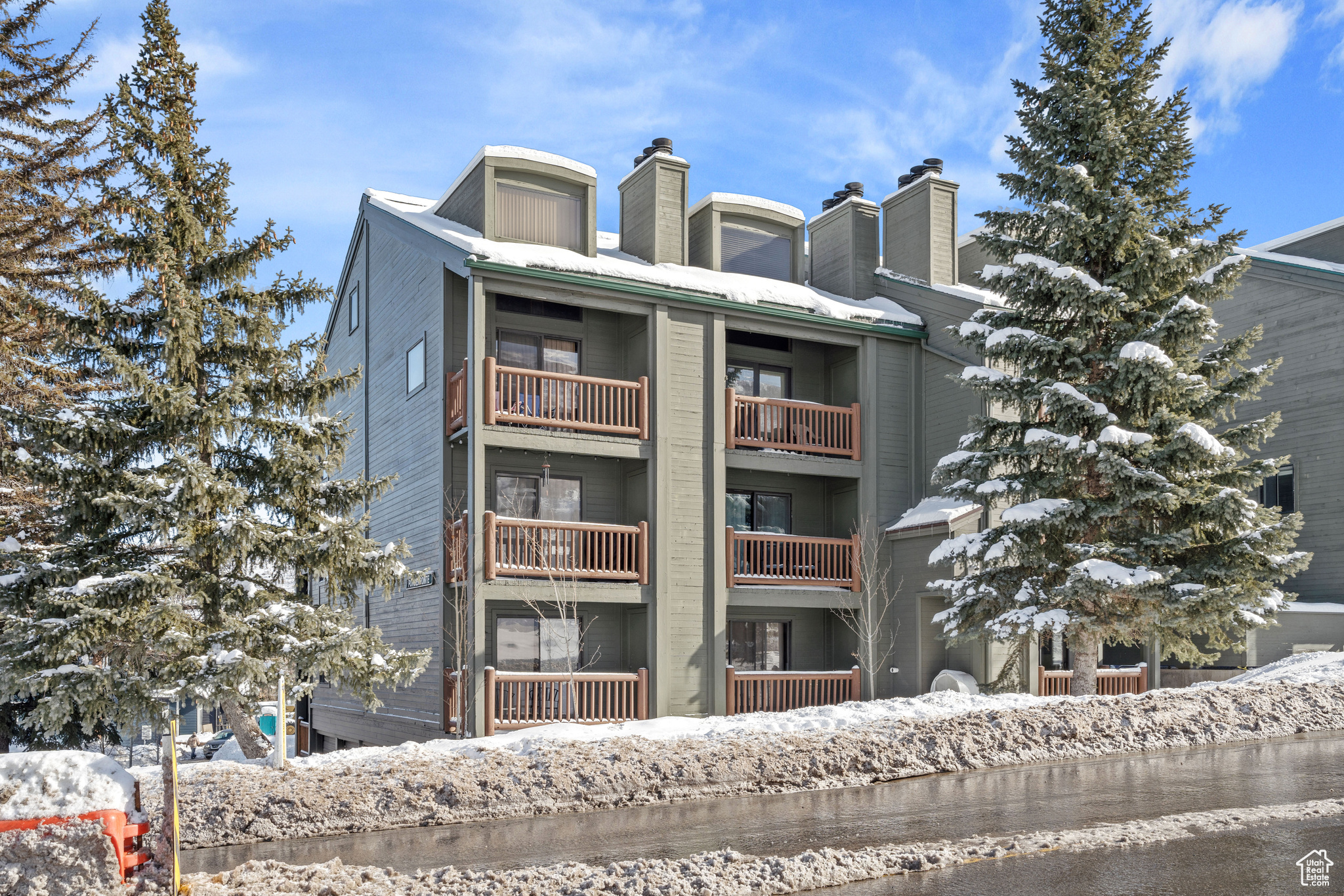 1491 WOODSIDE #103A, Park City, Utah 84060, 1 Bedroom Bedrooms, 6 Rooms Rooms,1 BathroomBathrooms,Residential,For sale,WOODSIDE,1976737