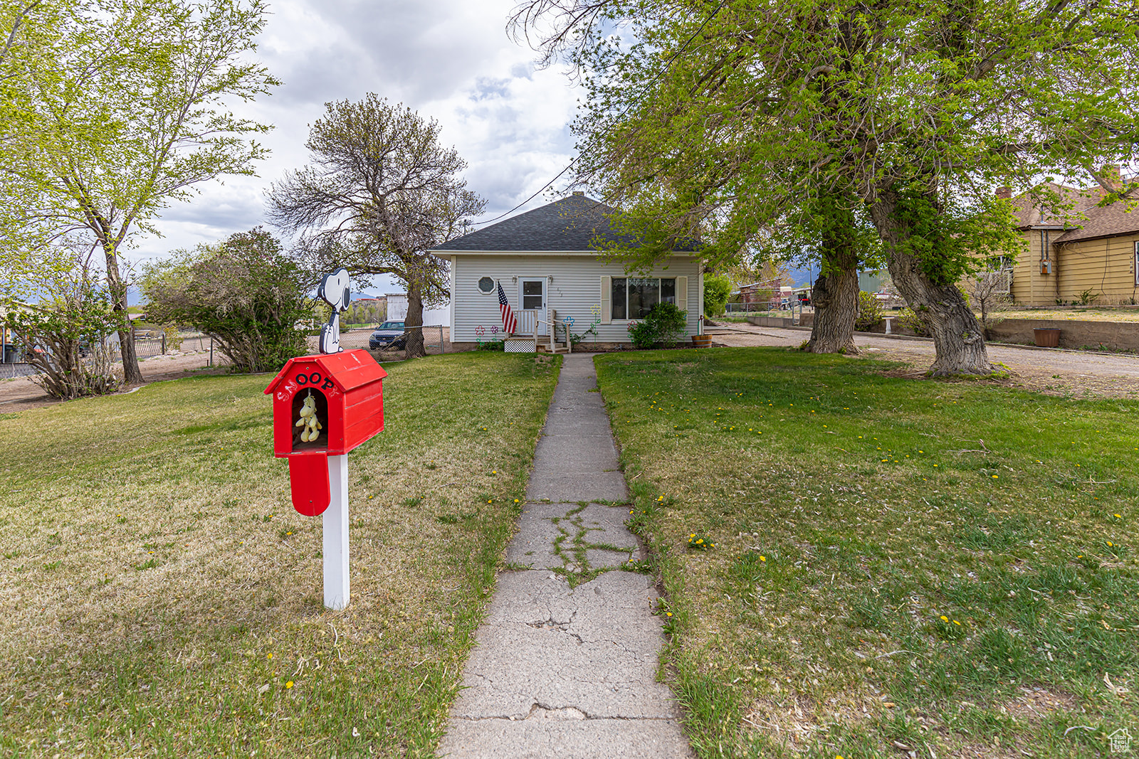 675 W Center St Marysvale UT 84750 355,000