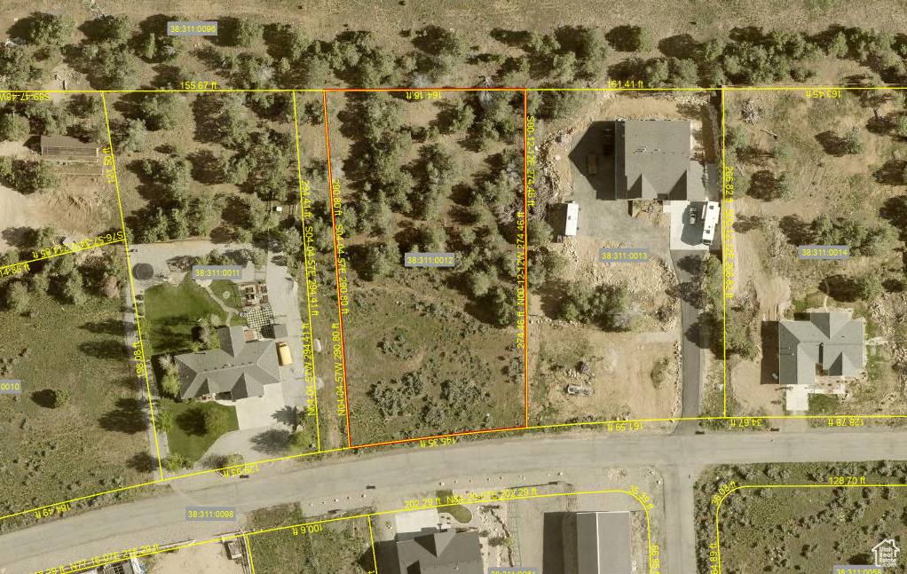 Disclaimer: The approximate Lot lines added to the photos were based on the plat map and satellite imagery information found online through the County website, as well as existing fence lines or landmarks.  The lines are not to be considered official lot