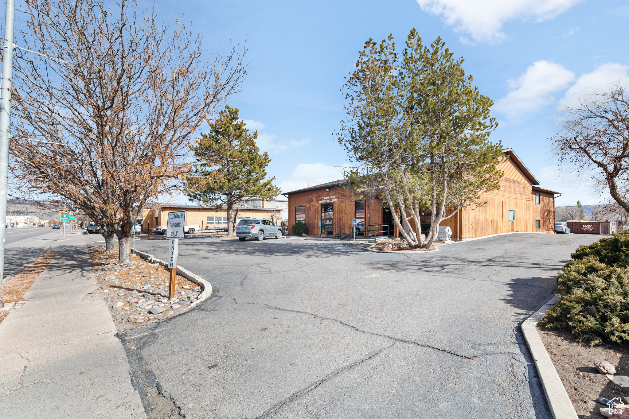 255 S MAIN STREET E, Richfield, Utah 84701, ,Commercial Sale,For sale,MAIN STREET,1979074