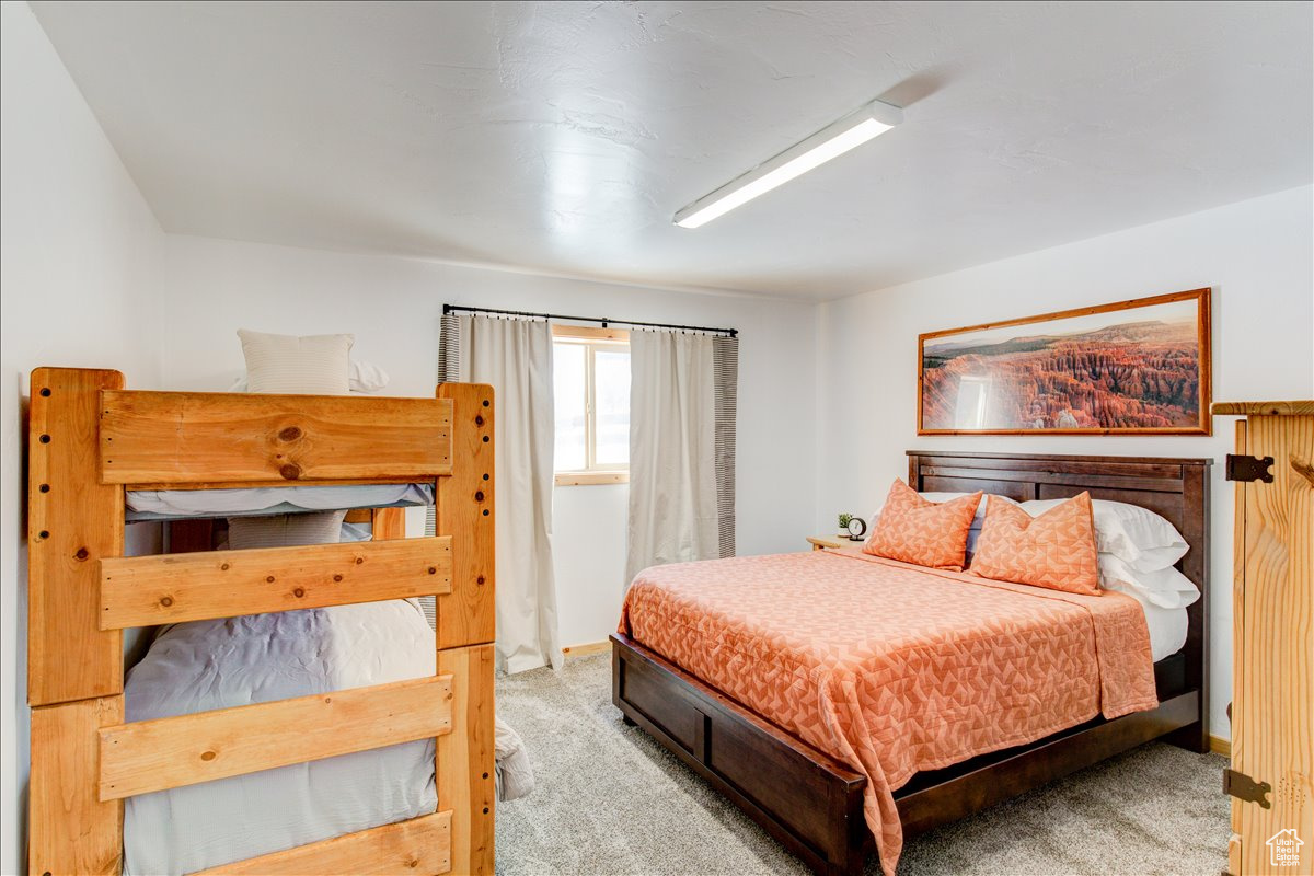 3110 N ROOSEVELT, Alton, Utah 84710, 4 Bedrooms Bedrooms, 15 Rooms Rooms,2 BathroomsBathrooms,Residential,For sale,ROOSEVELT,1979860