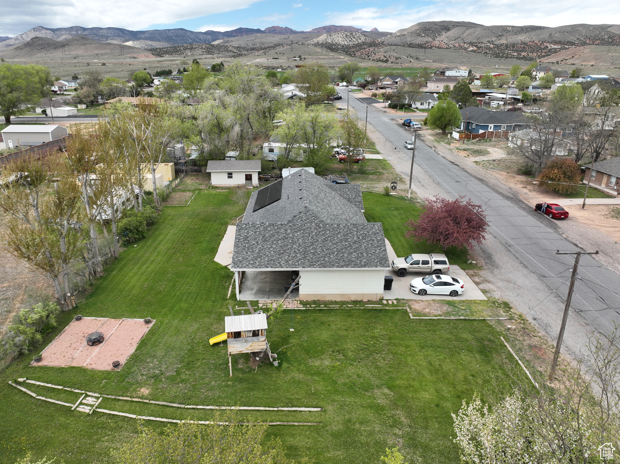 333 W 100 N, Aurora, Utah 84620, 5 Bedrooms Bedrooms, 14 Rooms Rooms,2 BathroomsBathrooms,Residential,For sale,100,1979963