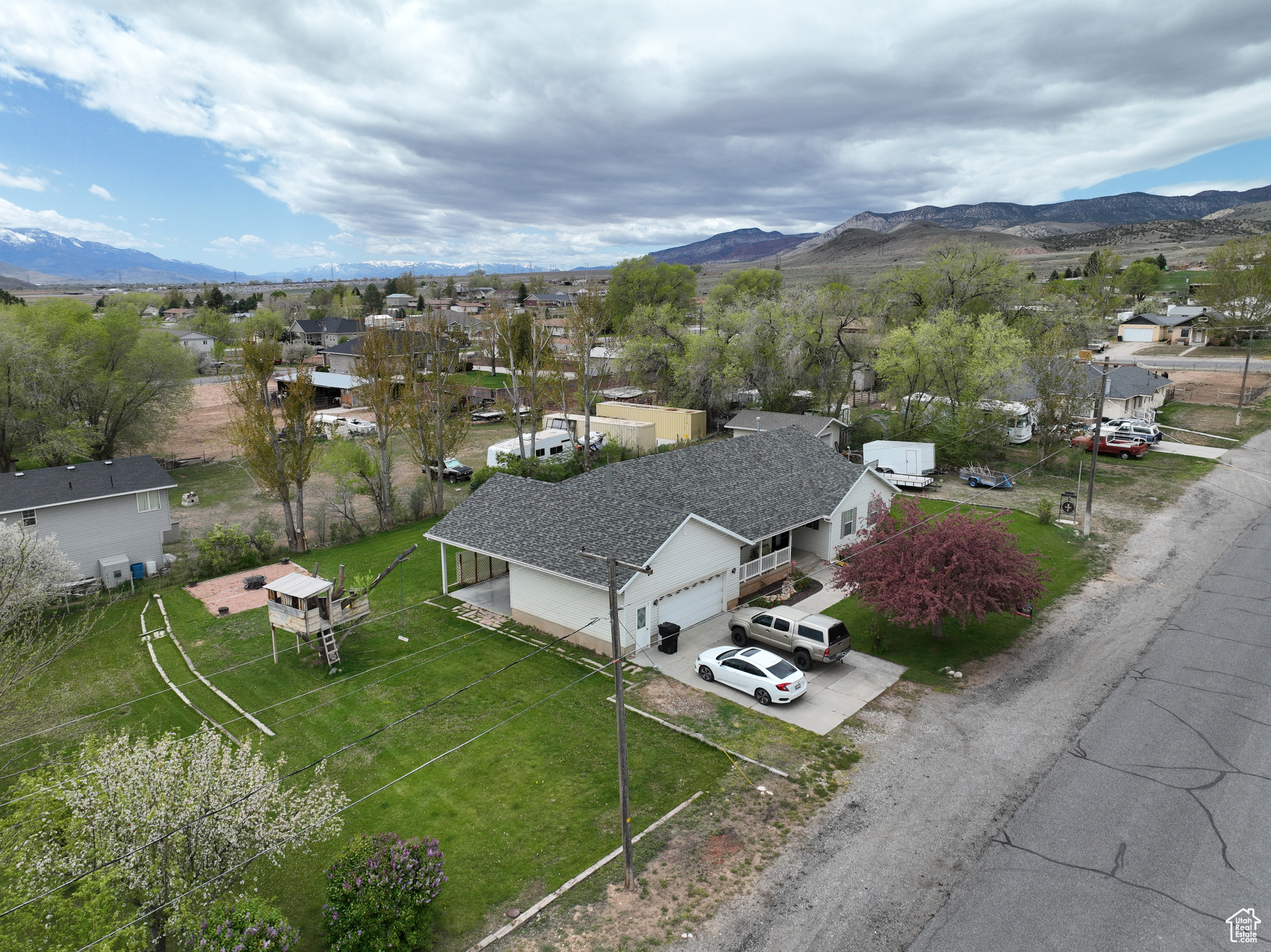 333 W 100 N, Aurora, Utah 84620, 5 Bedrooms Bedrooms, 14 Rooms Rooms,2 BathroomsBathrooms,Residential,For sale,100,1979963