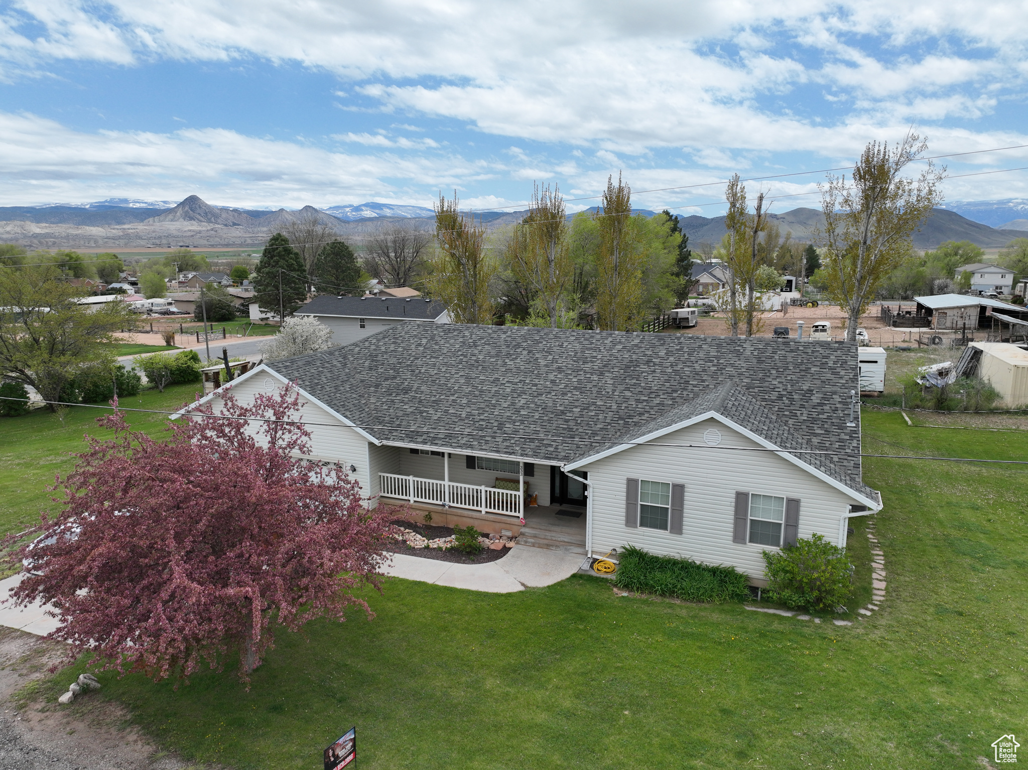 333 W 100 N, Aurora, Utah 84620, 5 Bedrooms Bedrooms, 14 Rooms Rooms,2 BathroomsBathrooms,Residential,For sale,100,1979963