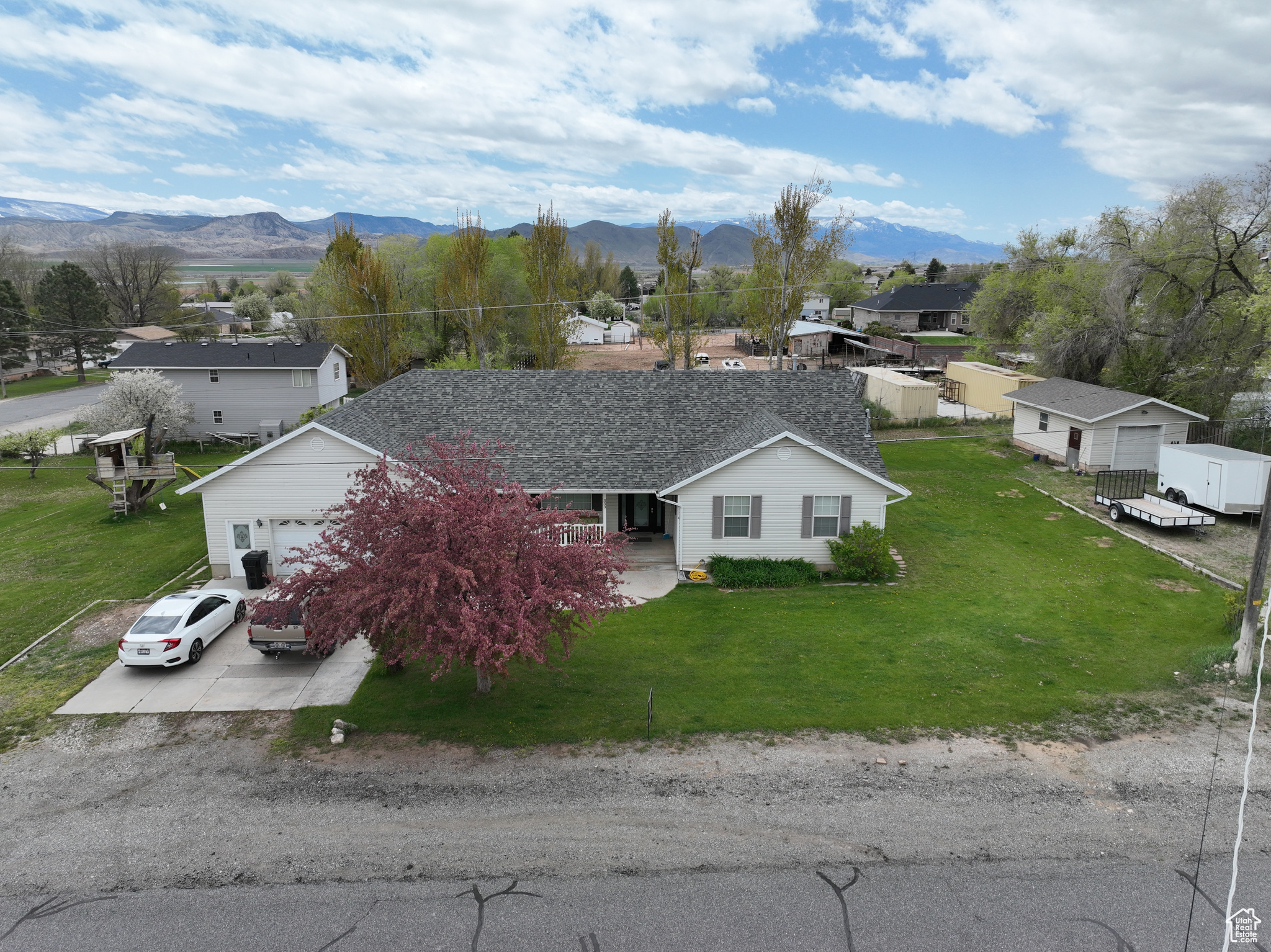 333 W 100 N, Aurora, Utah 84620, 5 Bedrooms Bedrooms, 14 Rooms Rooms,2 BathroomsBathrooms,Residential,For sale,100,1979963